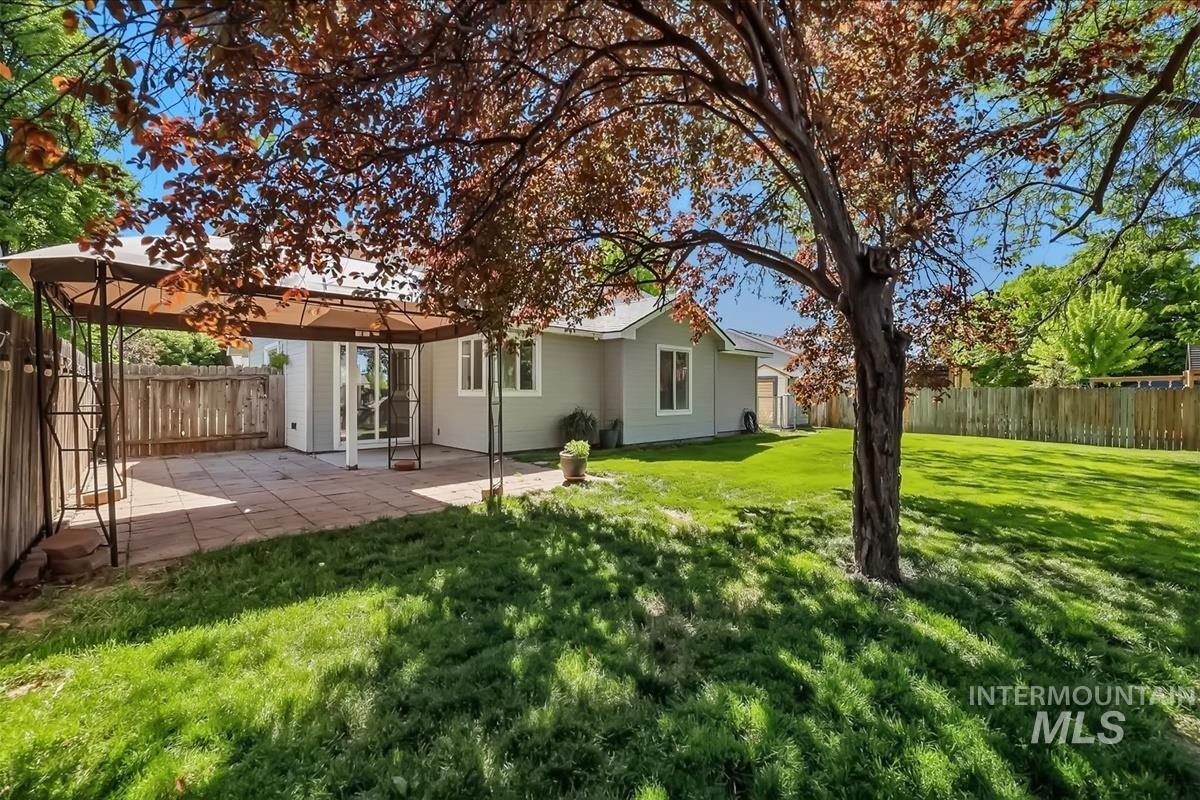 603 N Flauson Ave, Kuna, Idaho 83634, 3 Bedrooms, 2 Bathrooms, Residential For Sale, Price $359,900,MLS 98986140