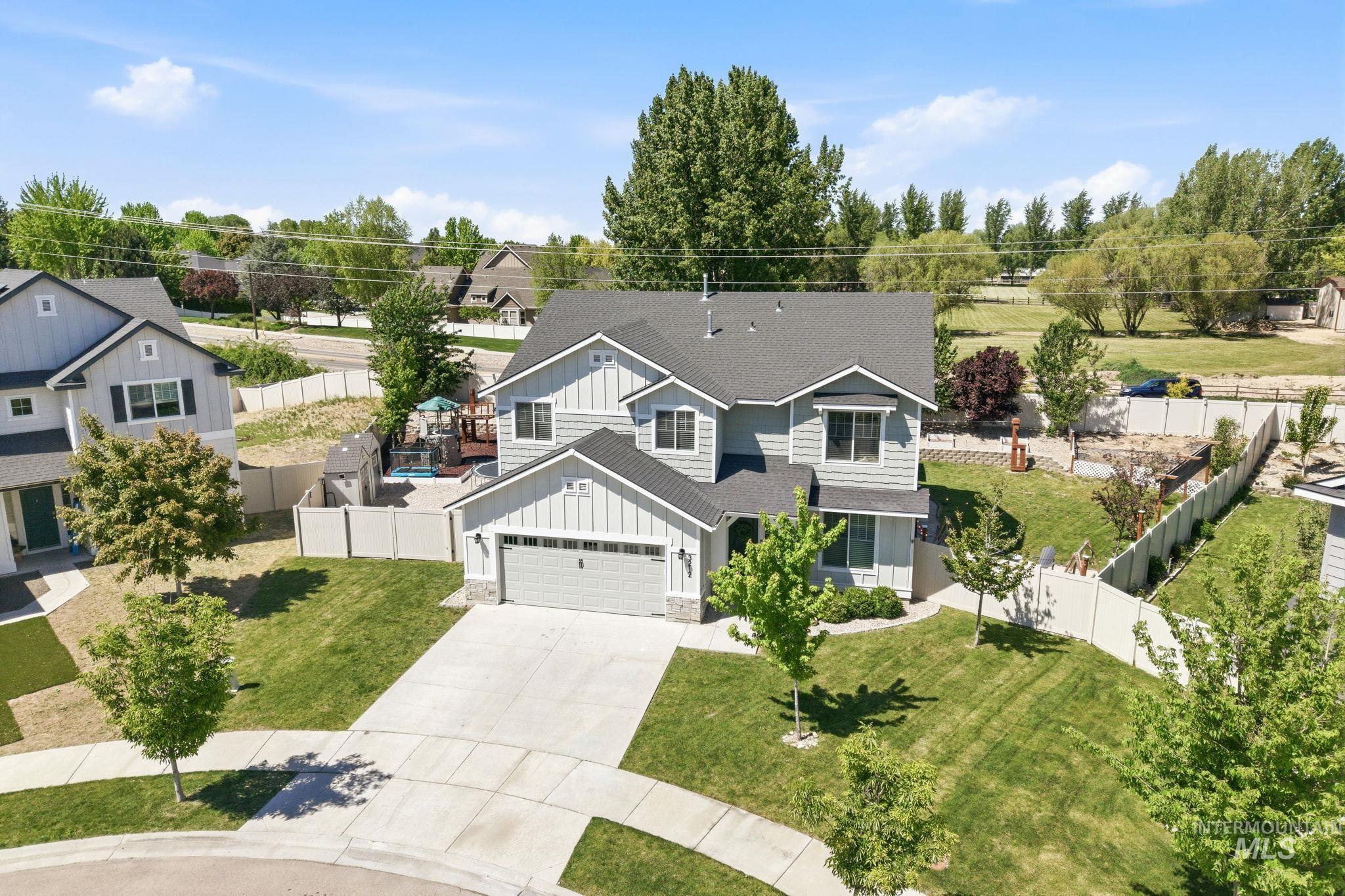 3212 S Caesar Pl, Meridian, Idaho 83642, 5 Bedrooms, 2.5 Bathrooms, Residential For Sale, Price $589,900, 98986141