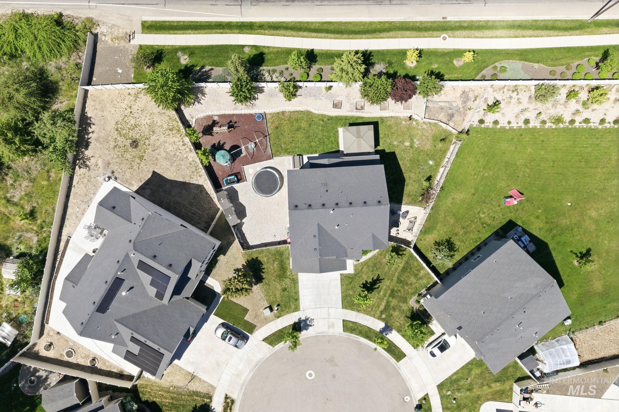 3212 S Caesar Pl, Meridian, Idaho 83642, 5 Bedrooms, 2.5 Bathrooms, Residential For Sale, Price $589,900, 98986141