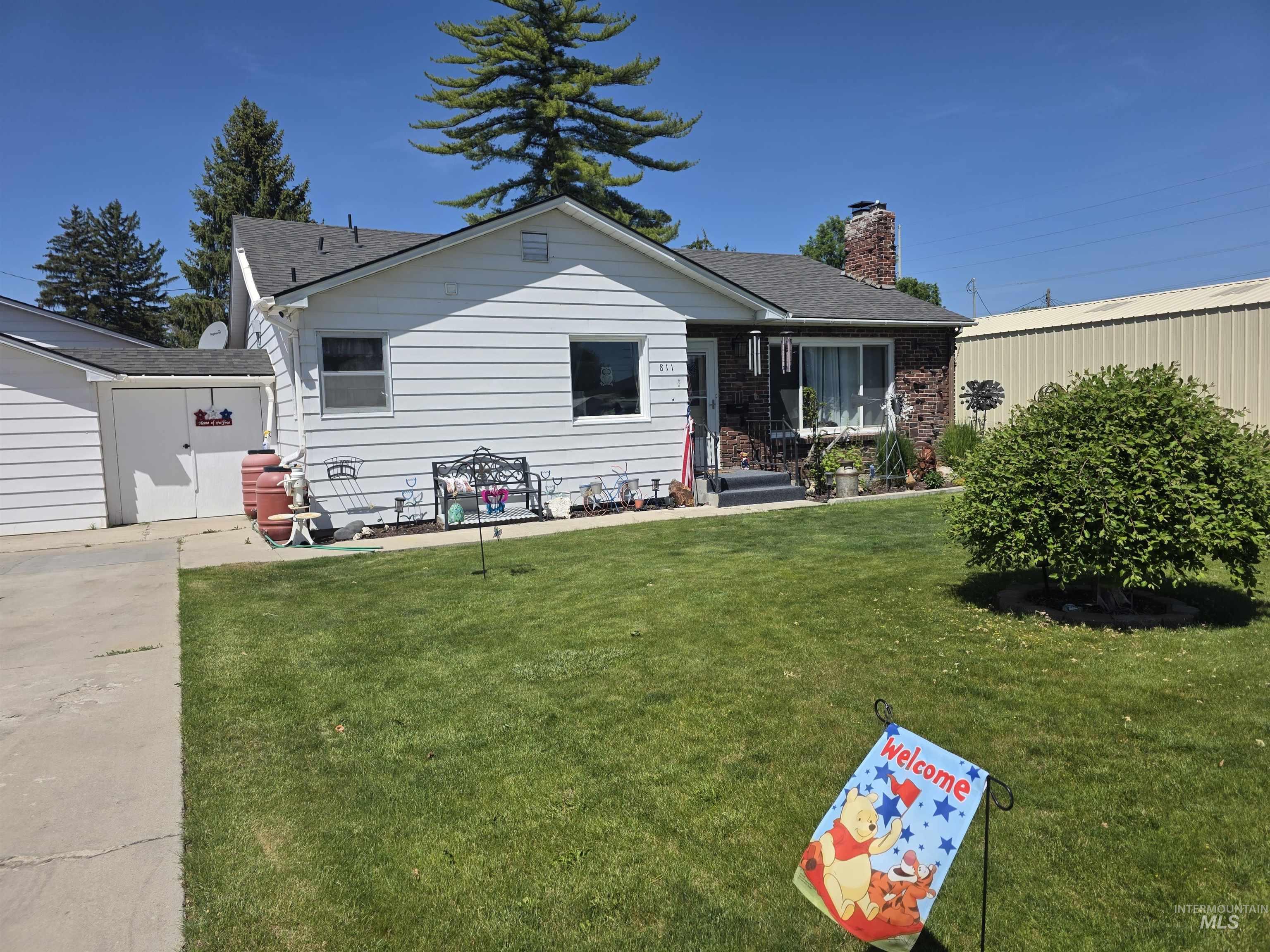 811 S Florence, Nampa, Idaho 83686, 4 Bedrooms, 2 Bathrooms, Residential For Sale, Price $545,000, 98986142