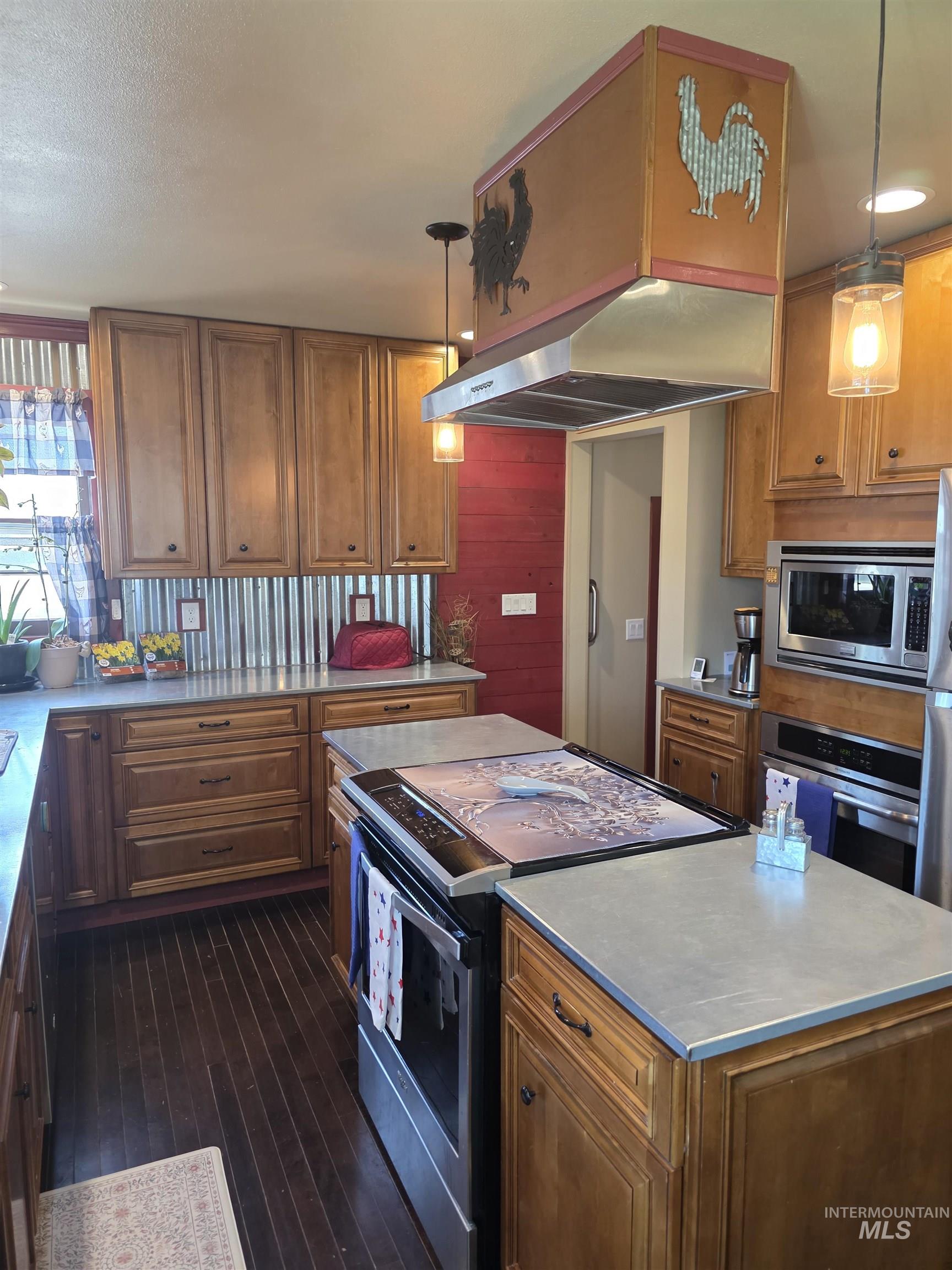 811 S Florence, Nampa, Idaho 83686, 4 Bedrooms, 2 Bathrooms, Residential For Sale, Price $545,000, 98986142
