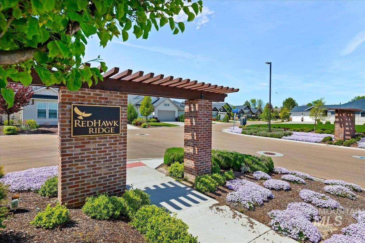 12195 Red Shouldered Hawk, Nampa, Idaho 83686, 3 Bedrooms, 2 Bathrooms, Residential For Sale, Price $519,000,MLS 98986143