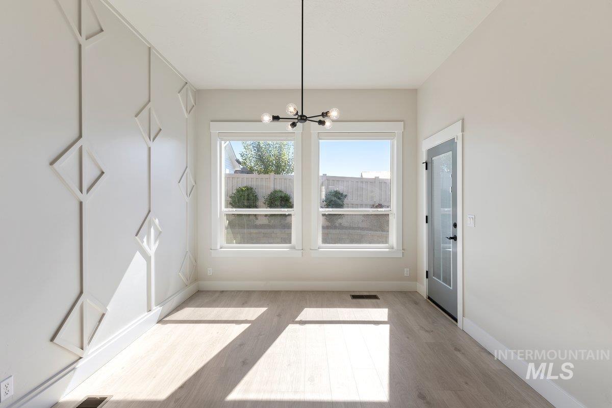 4602 S Selatir Way, Meridian, Idaho 83642, 3 Bedrooms, 2 Bathrooms, Residential For Sale, Price $610,000, 98986144