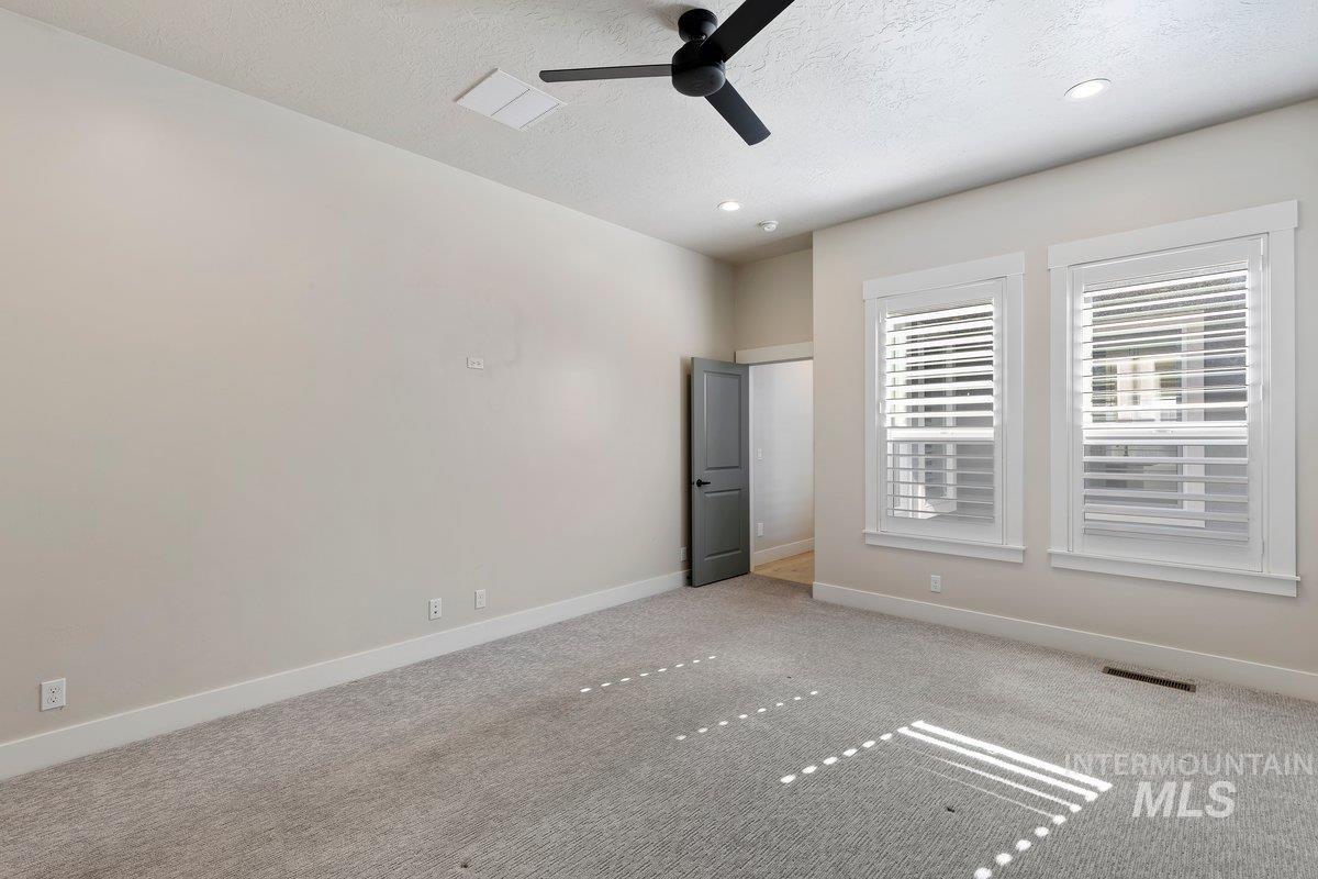 4602 S Selatir Way, Meridian, Idaho 83642, 3 Bedrooms, 2 Bathrooms, Residential For Sale, Price $610,000, 98986144