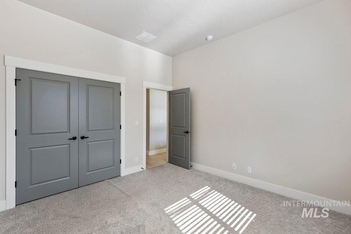4602 S Selatir Way, Meridian, Idaho 83642, 3 Bedrooms, 2 Bathrooms, Residential For Sale, Price $610,000, 98986144