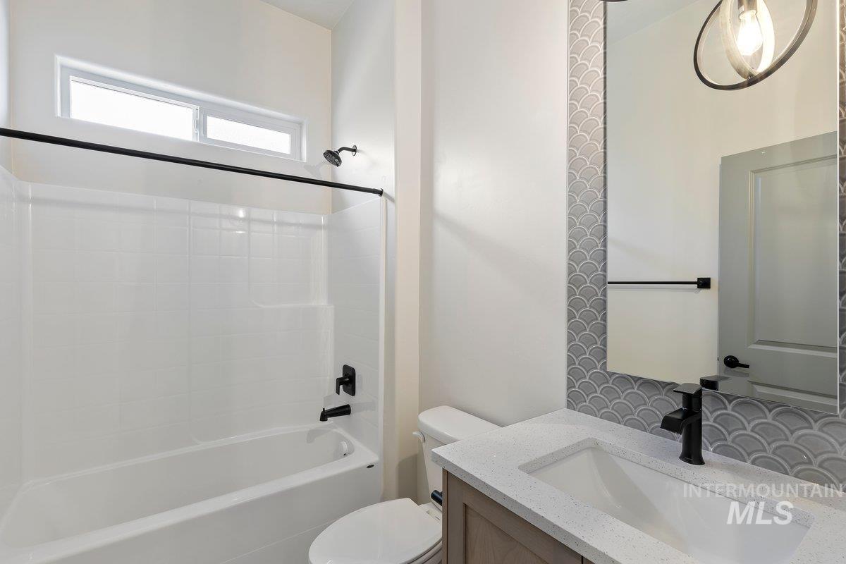 4602 S Selatir Way, Meridian, Idaho 83642, 3 Bedrooms, 2 Bathrooms, Residential For Sale, Price $610,000, 98986144