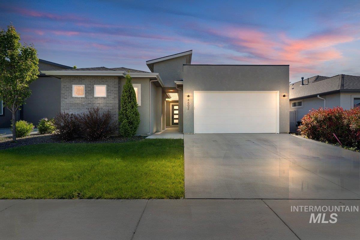 4602 S Selatir Way, Meridian, Idaho 83642, 3 Bedrooms, 2 Bathrooms, Residential For Sale, Price $610,000, 98986144