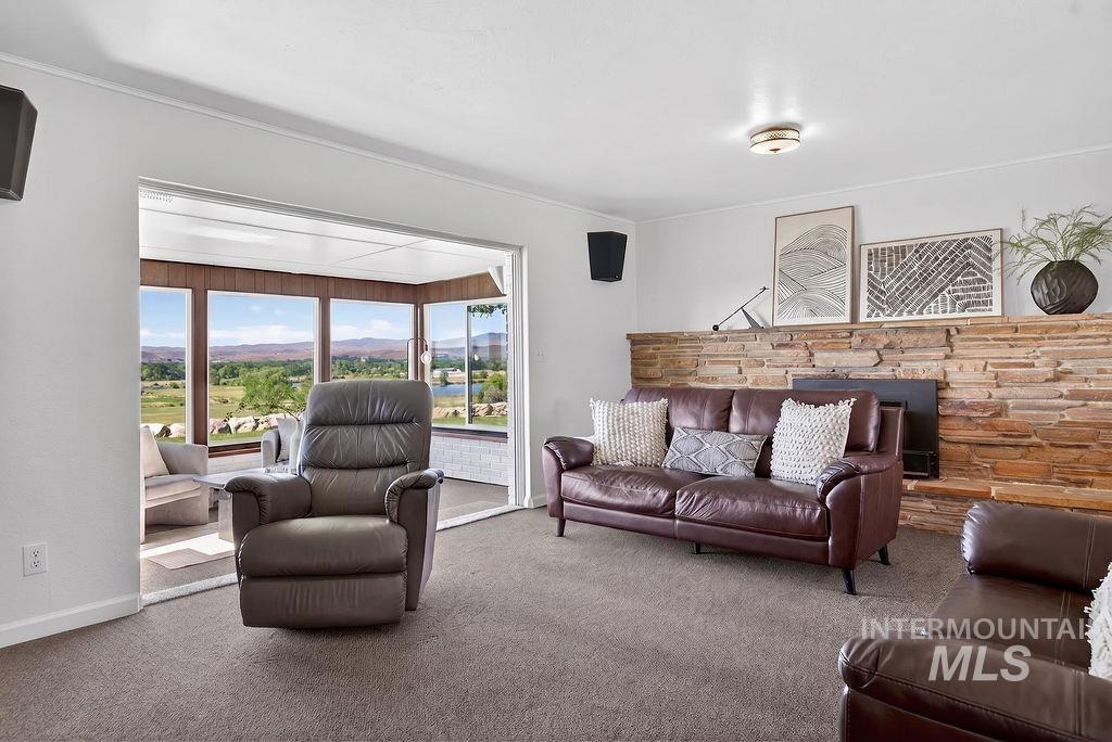 4230 E Chinden Blvd, Eagle, Idaho 83616-6483, 3 Bedrooms, 2 Bathrooms, Residential For Sale, Price $787,500, 98986145