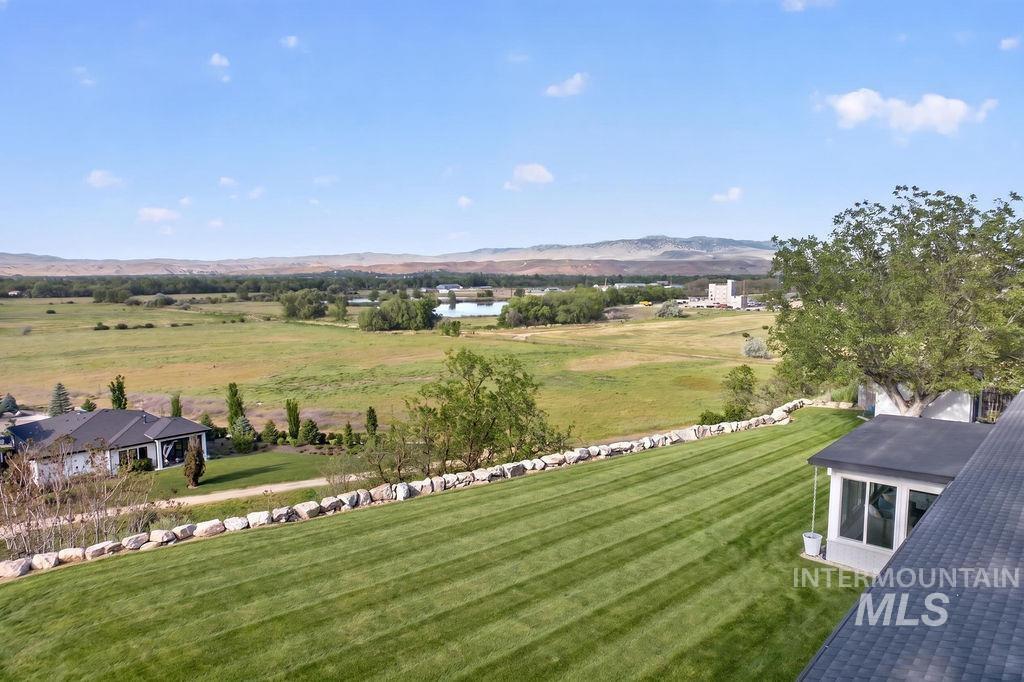 4230 E Chinden Blvd, Eagle, Idaho 83616-6483, 3 Bedrooms, 2 Bathrooms, Residential For Sale, Price $787,500, 98986145