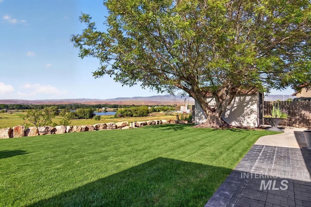 4230 E Chinden Blvd, Eagle, Idaho 83616-6483, 3 Bedrooms, 2 Bathrooms, Residential For Sale, Price $787,500, 98986145