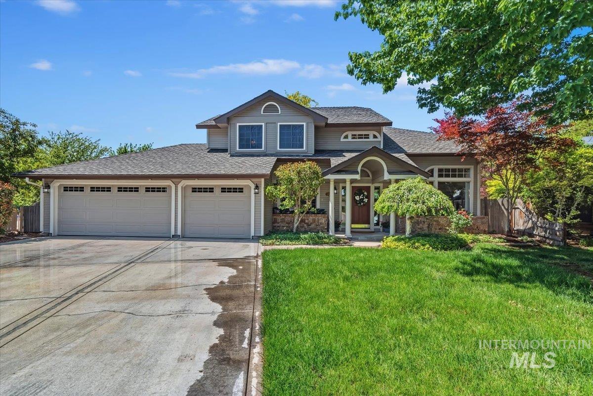 10070 Ironclad Court, Boise, Idaho 83704, 4 Bedrooms, 3 Bathrooms, Residential For Sale, Price $599,700, 98986146