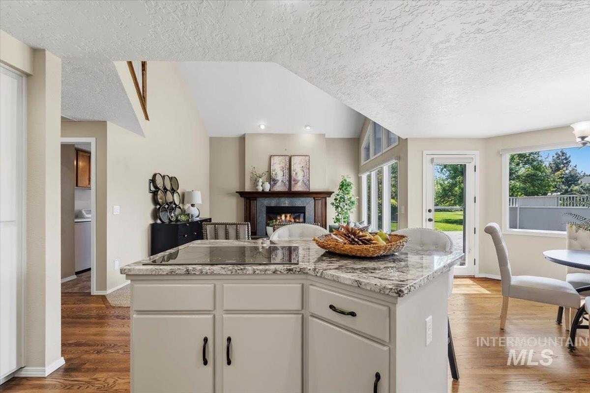 10070 Ironclad Court, Boise, Idaho 83704, 4 Bedrooms, 3 Bathrooms, Residential For Sale, Price $599,700, 98986146