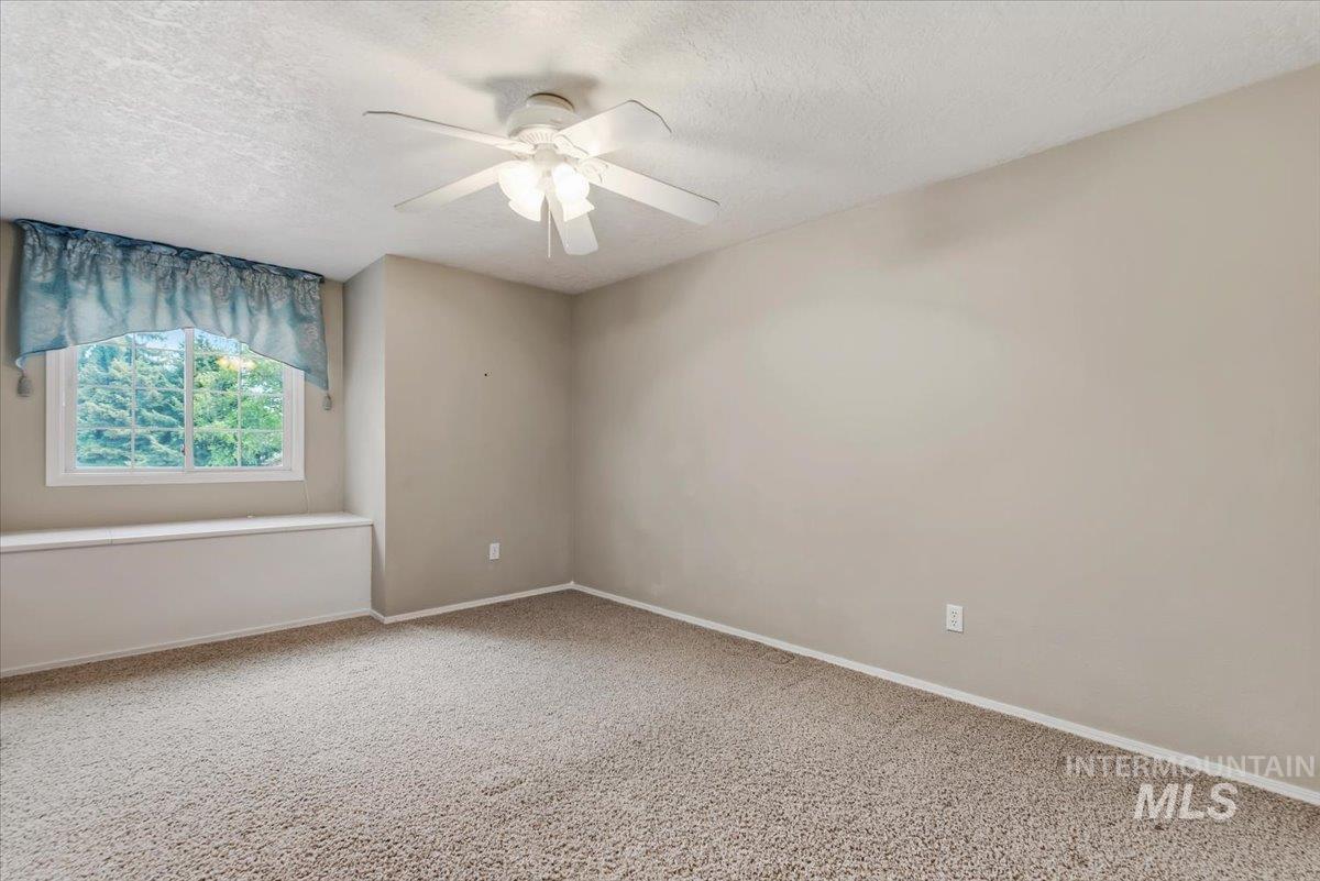 10070 Ironclad Court, Boise, Idaho 83704, 4 Bedrooms, 3 Bathrooms, Residential For Sale, Price $599,700, 98986146