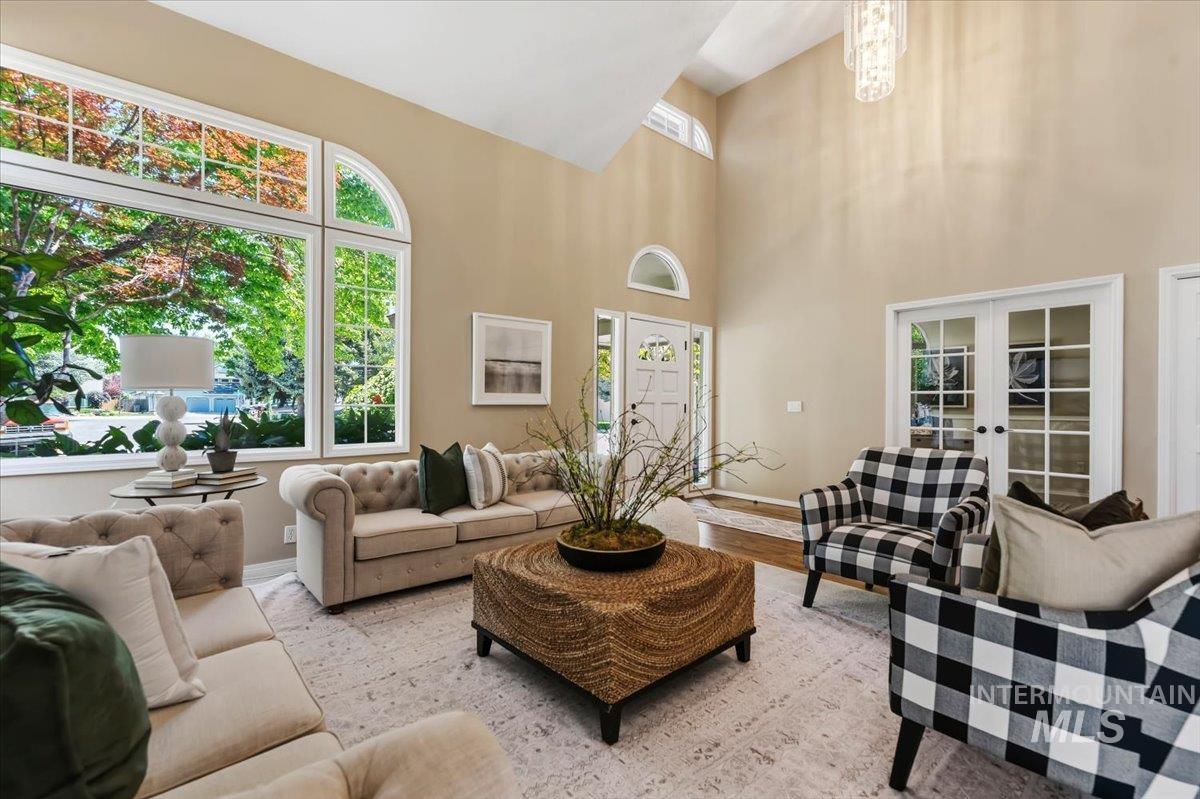 10070 Ironclad Court, Boise, Idaho 83704, 4 Bedrooms, 3 Bathrooms, Residential For Sale, Price $599,700, 98986146