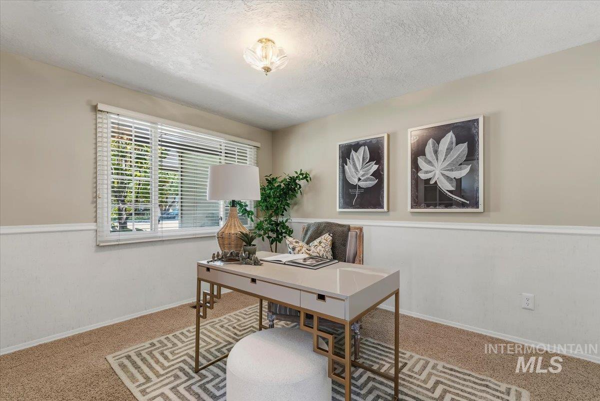 10070 Ironclad Court, Boise, Idaho 83704, 4 Bedrooms, 3 Bathrooms, Residential For Sale, Price $599,700, 98986146