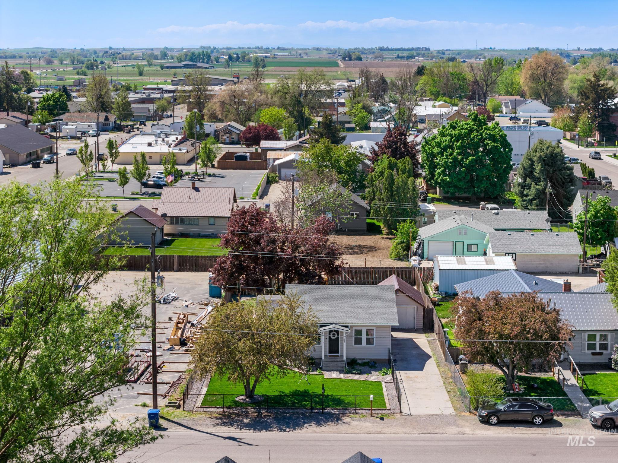 410 W 1st, Fruitland, Idaho 83619, 2 Bedrooms, 1 Bathroom, Residential For Sale, Price $329,000, 98986148