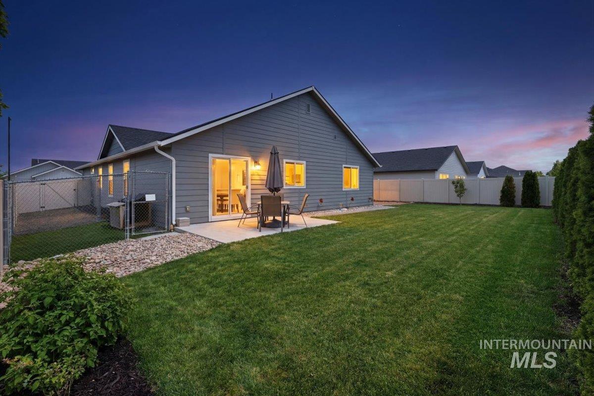4914 Endicott Dr, Caldwell, Idaho 86605, 4 Bedrooms, 2 Bathrooms, Residential For Sale, Price $424,990, 98986151