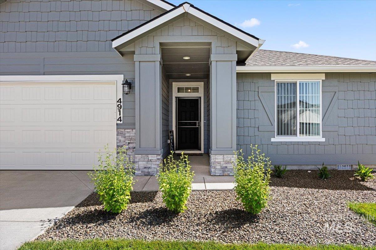 4914 Endicott Dr, Caldwell, Idaho 86605, 4 Bedrooms, 2 Bathrooms, Residential For Sale, Price $424,990, 98986151