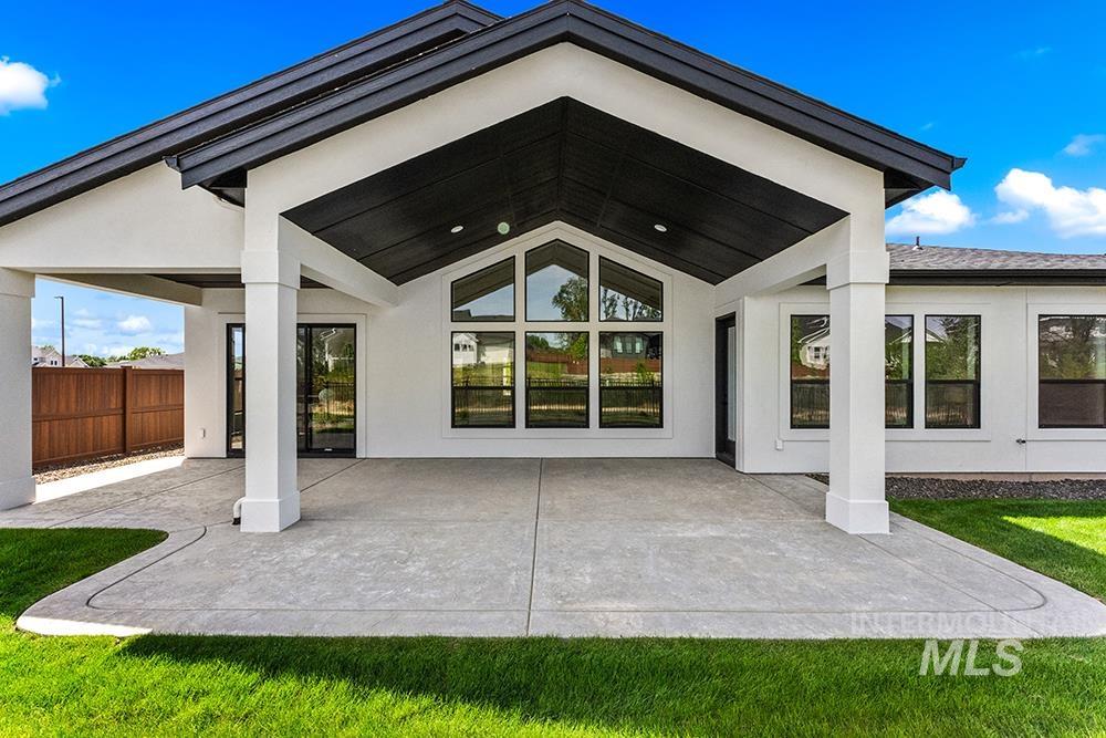 3394 W Retreat St, Eagle, Idaho 83616, 3 Bedrooms, 2.5 Bathrooms, Residential For Sale, Price $1,089,000, 98986152