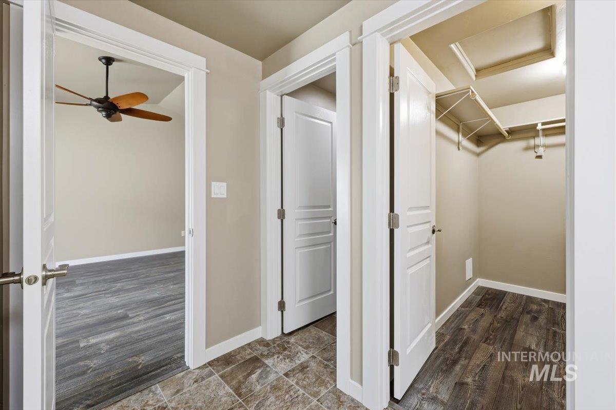 519 W Thornwood, Nampa, Idaho 83686, 3 Bedrooms, 2 Bathrooms, Residential For Sale, Price $469,900, 98986155