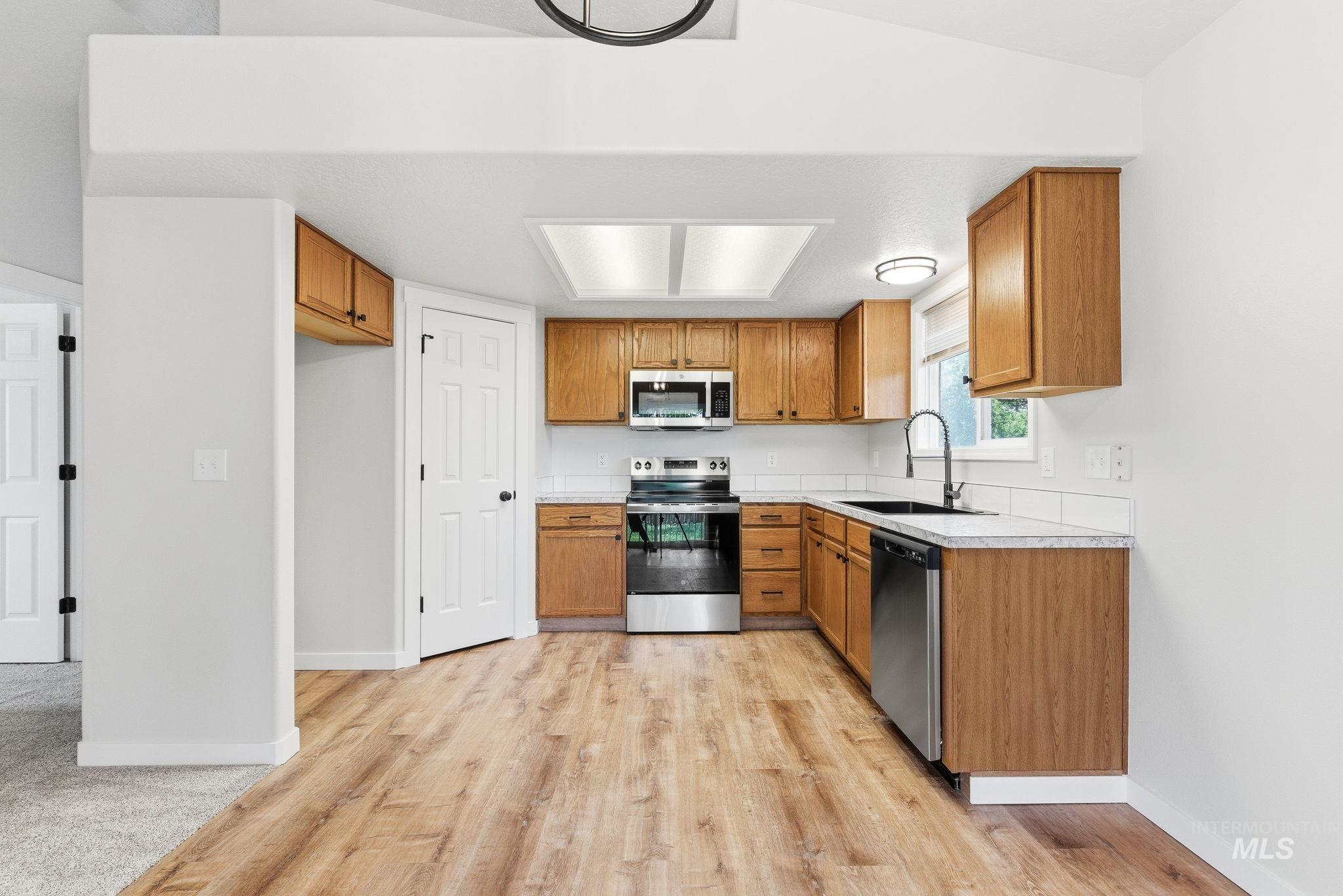 909 Settlers Dr, Caldwell, Idaho 83607, 3 Bedrooms, 2 Bathrooms, Residential For Sale, Price $349,900, 98986156