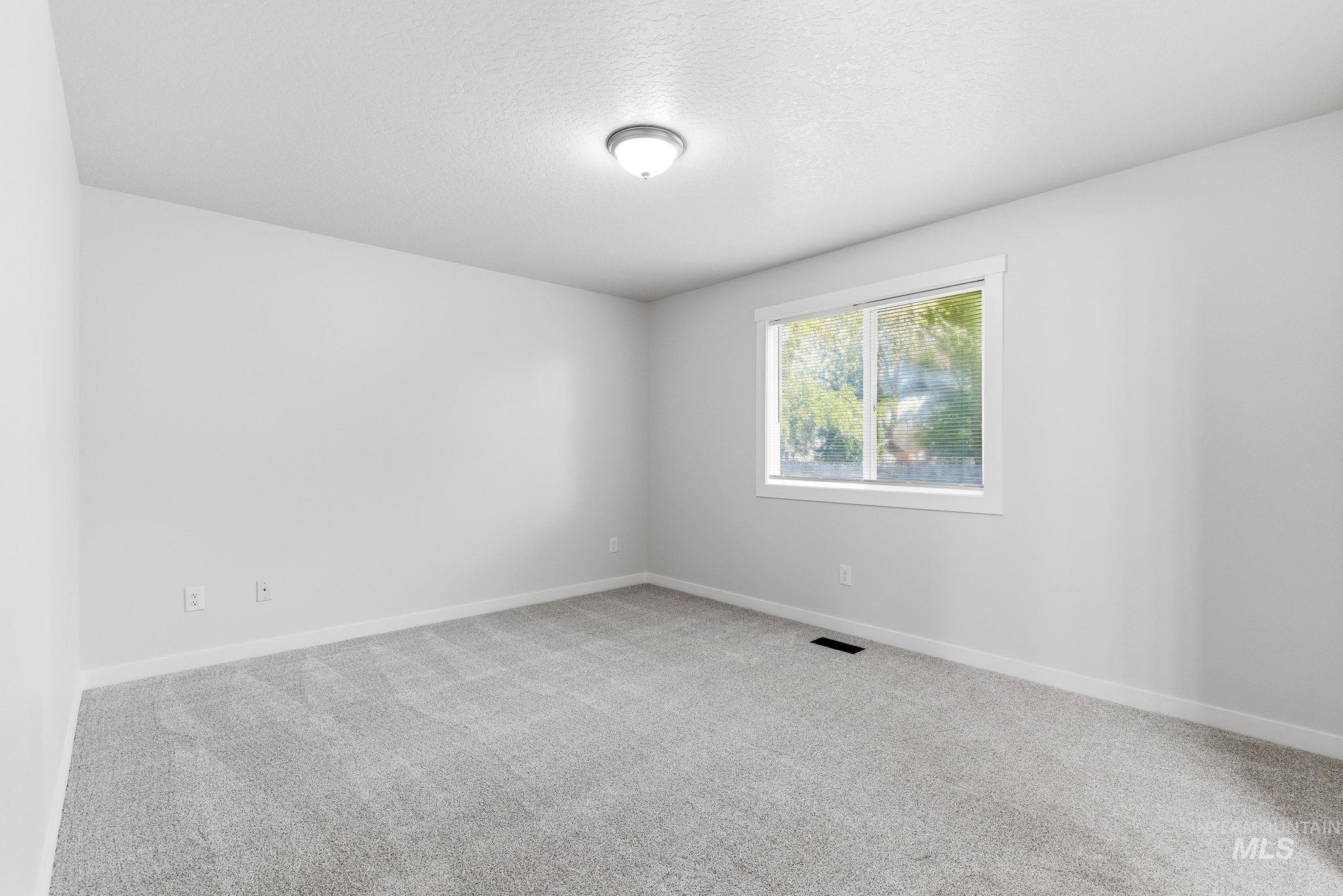 909 Settlers Dr, Caldwell, Idaho 83607, 3 Bedrooms, 2 Bathrooms, Residential For Sale, Price $349,900, 98986156