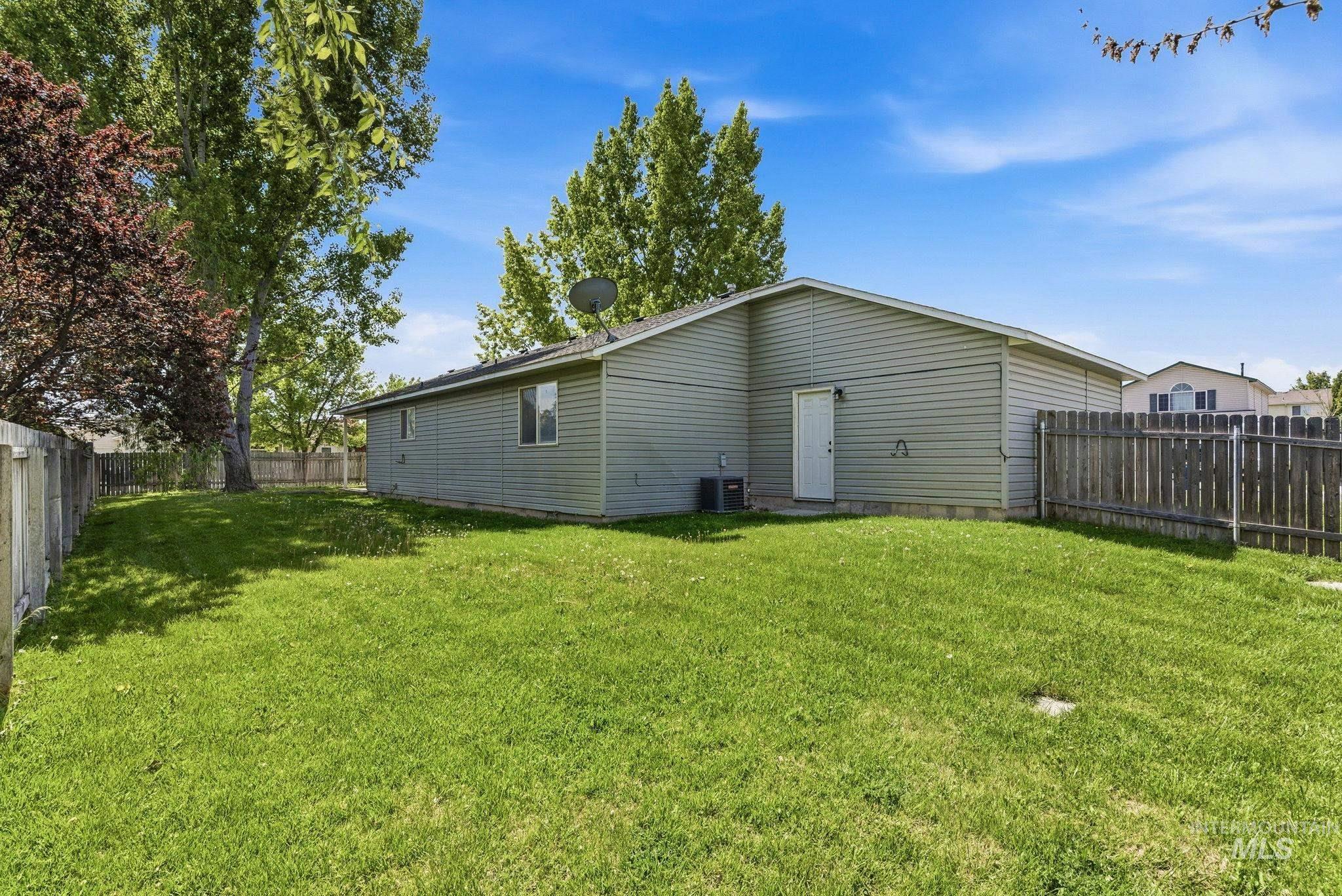 909 Settlers Dr, Caldwell, Idaho 83607, 3 Bedrooms, 2 Bathrooms, Residential For Sale, Price $349,900, 98986156