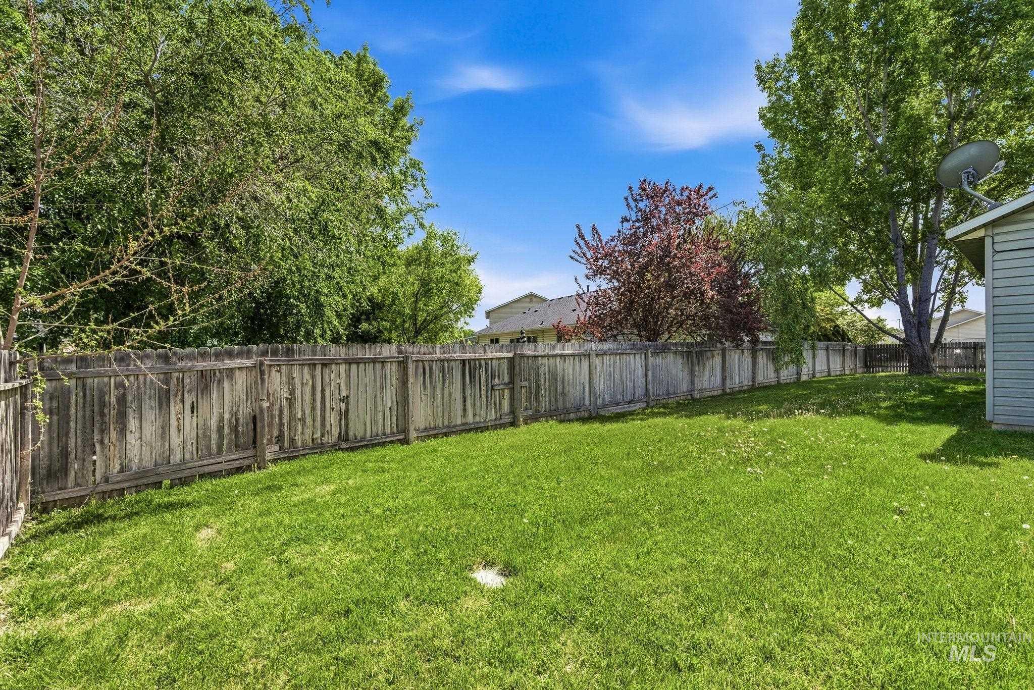 909 Settlers Dr, Caldwell, Idaho 83607, 3 Bedrooms, 2 Bathrooms, Residential For Sale, Price $349,900, 98986156