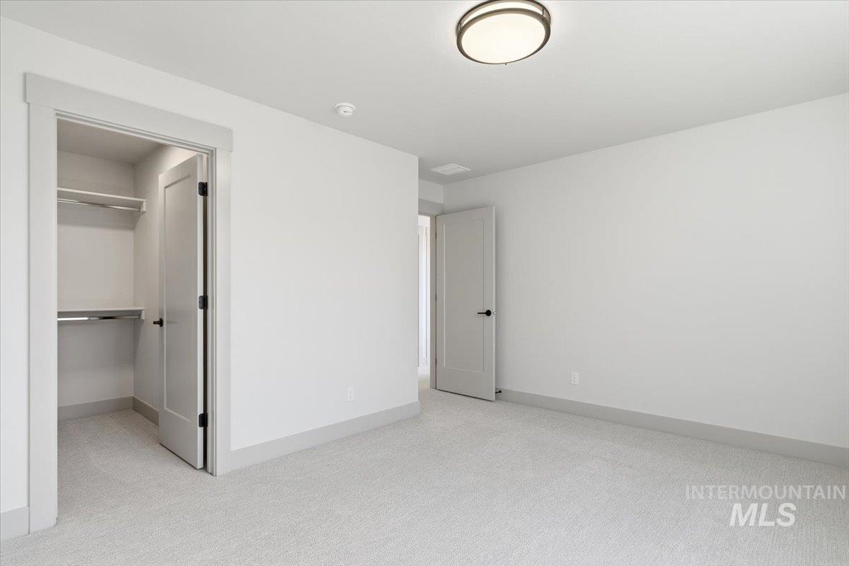 6121 S Apex Ave, Meridian, Idaho 83642, 3 Bedrooms, 2.5 Bathrooms, Residential For Sale, Price $724,900, 98986157