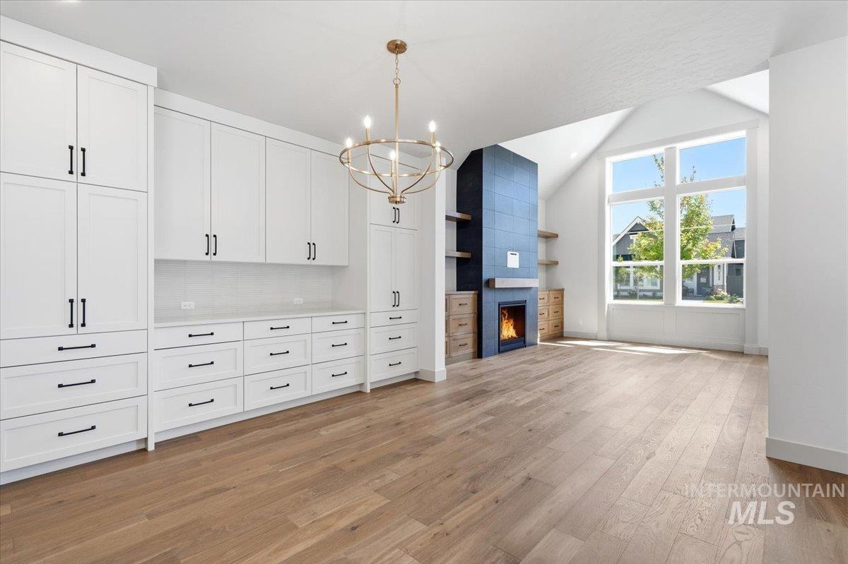 6121 S Apex Ave, Meridian, Idaho 83642, 3 Bedrooms, 2.5 Bathrooms, Residential For Sale, Price $724,900, 98986157