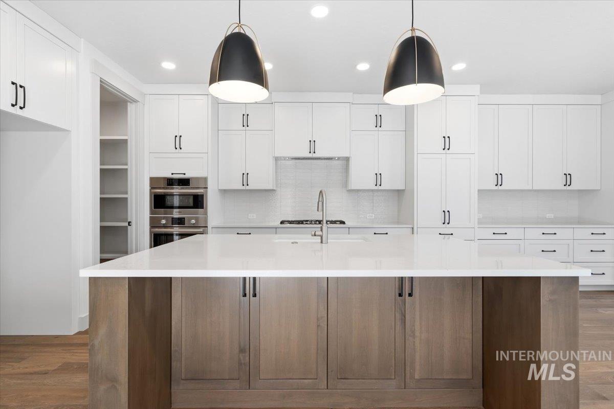 6121 S Apex Ave, Meridian, Idaho 83642, 3 Bedrooms, 2.5 Bathrooms, Residential For Sale, Price $724,900, 98986157