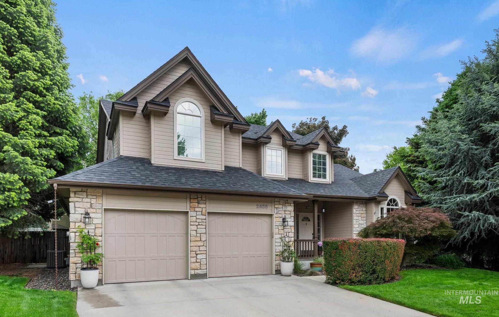 2455 E Heathfield Ct., Eagle, Idaho 83616, 4 Bedrooms, 2.5 Bathrooms, Residential For Sale, Price $674,990, 98986160