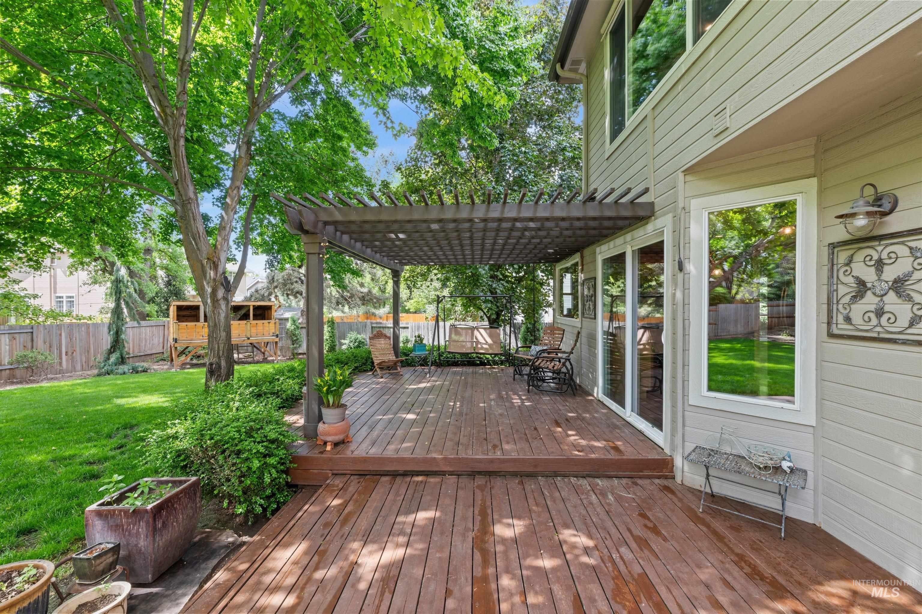 2455 E Heathfield Ct., Eagle, Idaho 83616, 4 Bedrooms, 2.5 Bathrooms, Residential For Sale, Price $674,990, 98986160