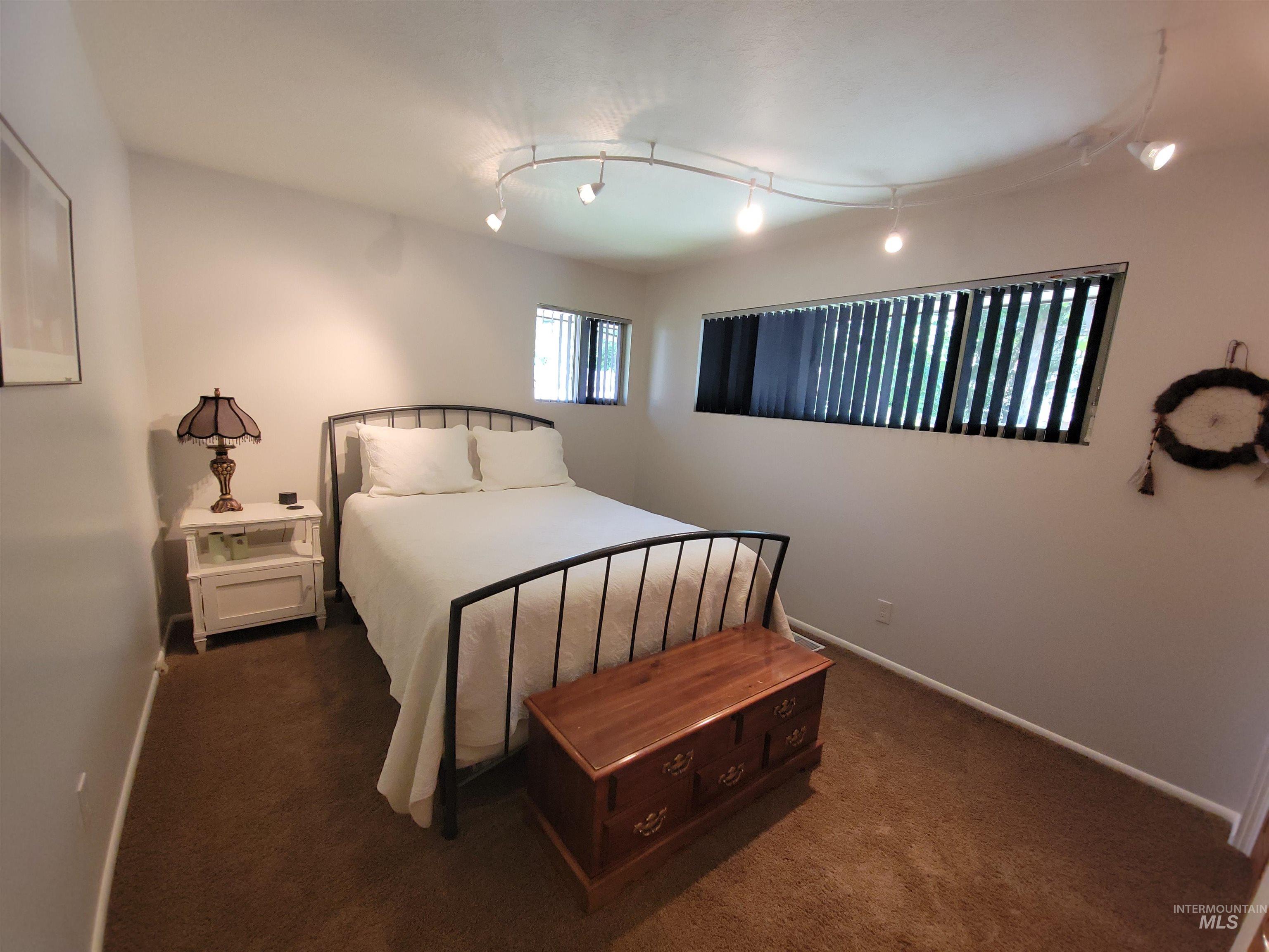 3100 N Ridgeway, Boise, Idaho 83702, 3 Bedrooms, 2 Bathrooms, Residential For Sale, Price $900,000, 98986162