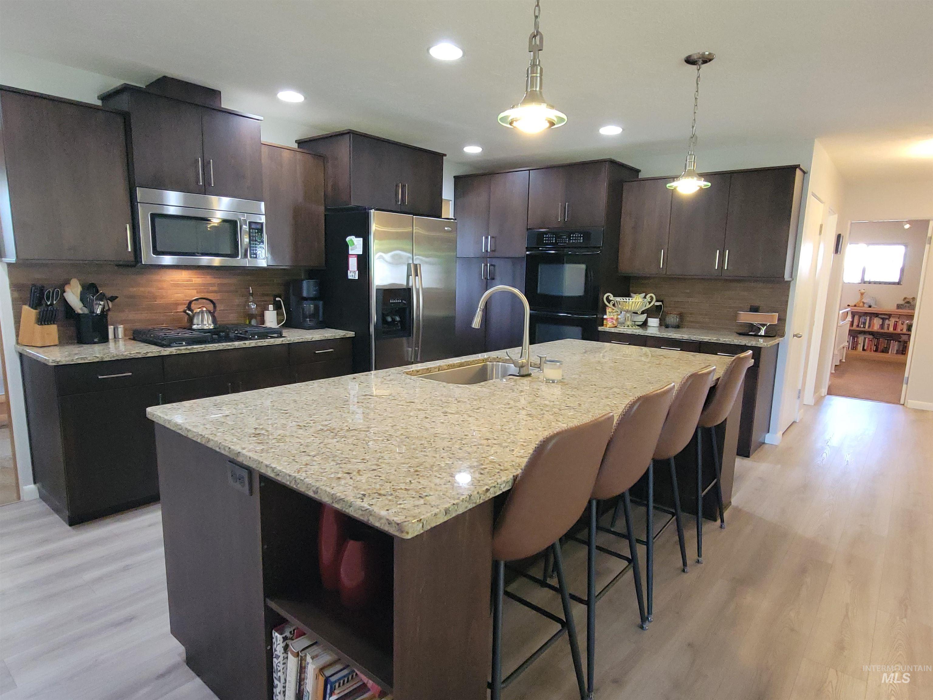 3100 N Ridgeway, Boise, Idaho 83702, 3 Bedrooms, 2 Bathrooms, Residential For Sale, Price $900,000, 98986162