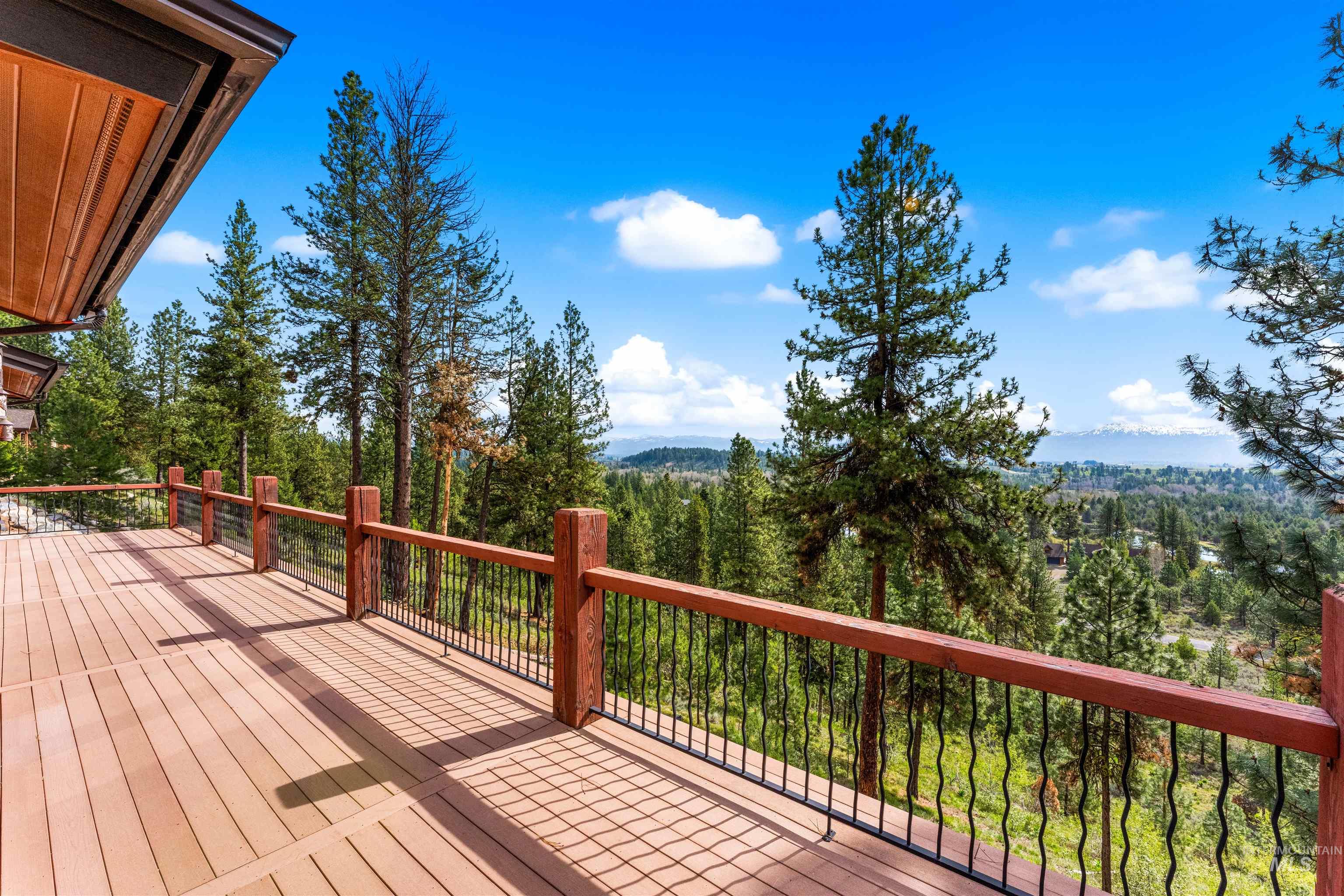 450 Blackhawk Lake Dr, McCall, Idaho 83638, 6 Bedrooms, 5.5 Bathrooms, Residential For Sale, Price $2,497,000, 98986163