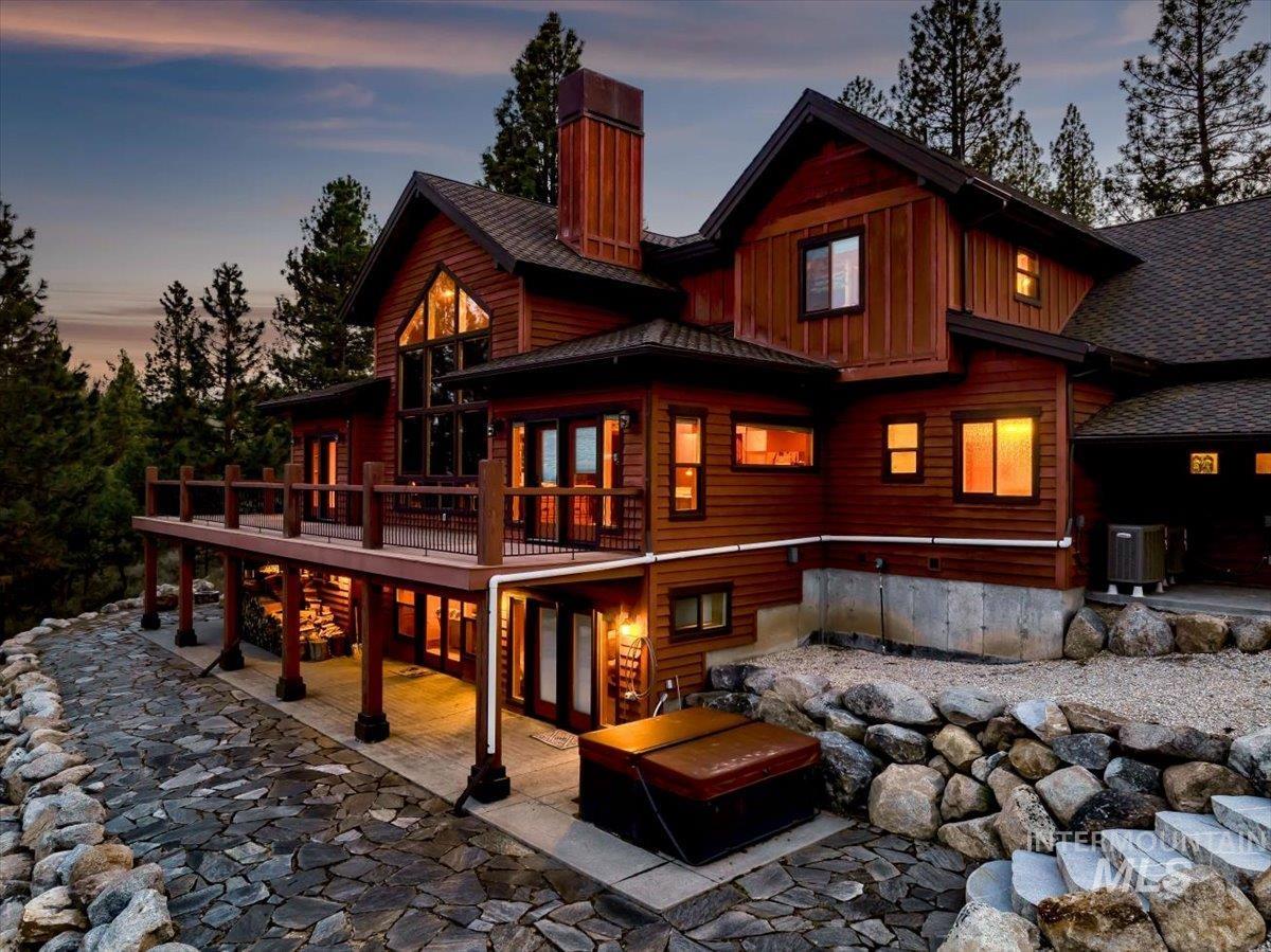 450 Blackhawk Lake Dr, McCall, Idaho 83638, 6 Bedrooms, 5.5 Bathrooms, Residential For Sale, Price $2,497,000, 98986163