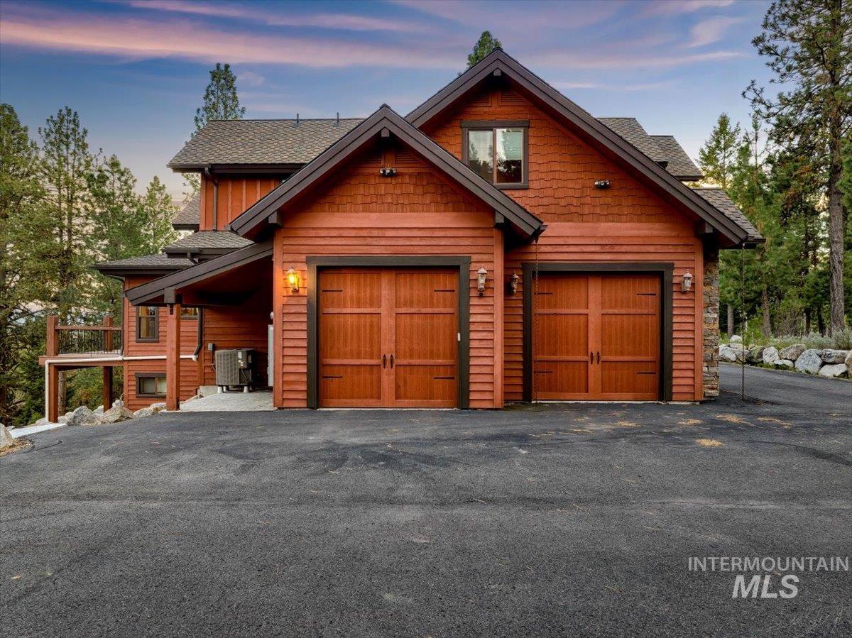 450 Blackhawk Lake Dr, McCall, Idaho 83638, 6 Bedrooms, 5.5 Bathrooms, Residential For Sale, Price $2,497,000, 98986163