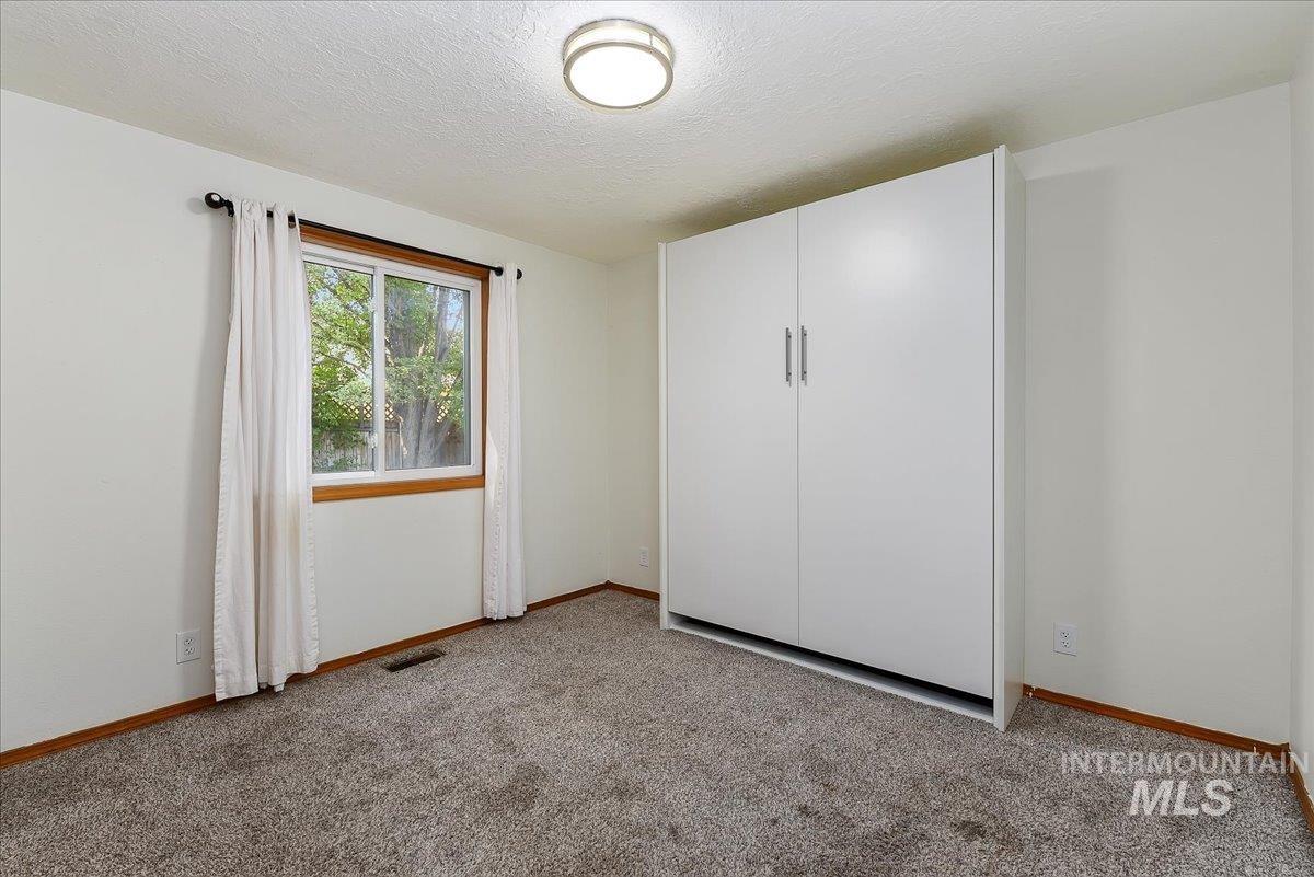 9215 W Preece St, Boise, Idaho 83704, 3 Bedrooms, 2 Bathrooms, Residential For Sale, Price $399,900, 98986166