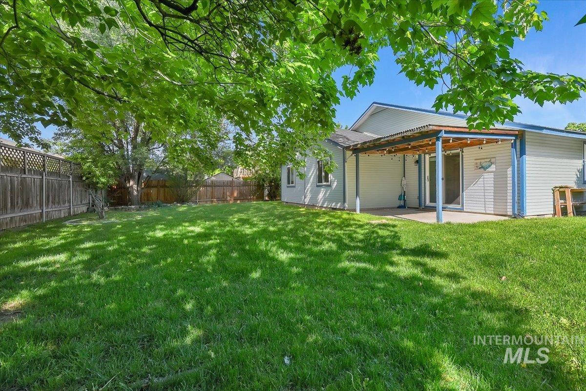 9215 W Preece St, Boise, Idaho 83704, 3 Bedrooms, 2 Bathrooms, Residential For Sale, Price $399,900, 98986166