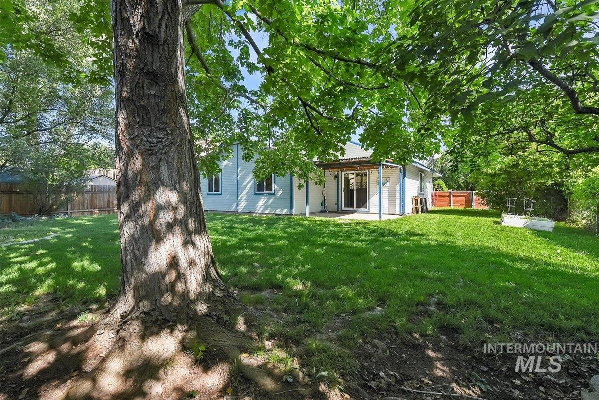 9215 W Preece St, Boise, Idaho 83704, 3 Bedrooms, 2 Bathrooms, Residential For Sale, Price $399,900, 98986166