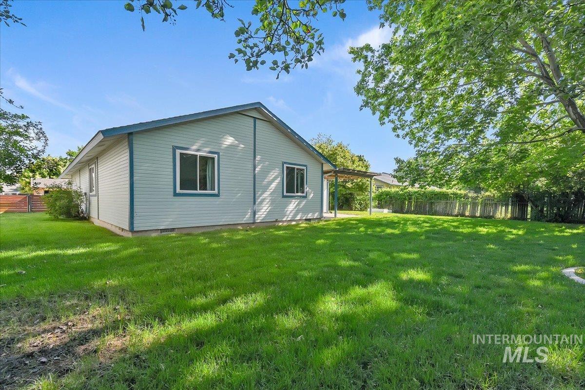 9215 W Preece St, Boise, Idaho 83704, 3 Bedrooms, 2 Bathrooms, Residential For Sale, Price $399,900, 98986166