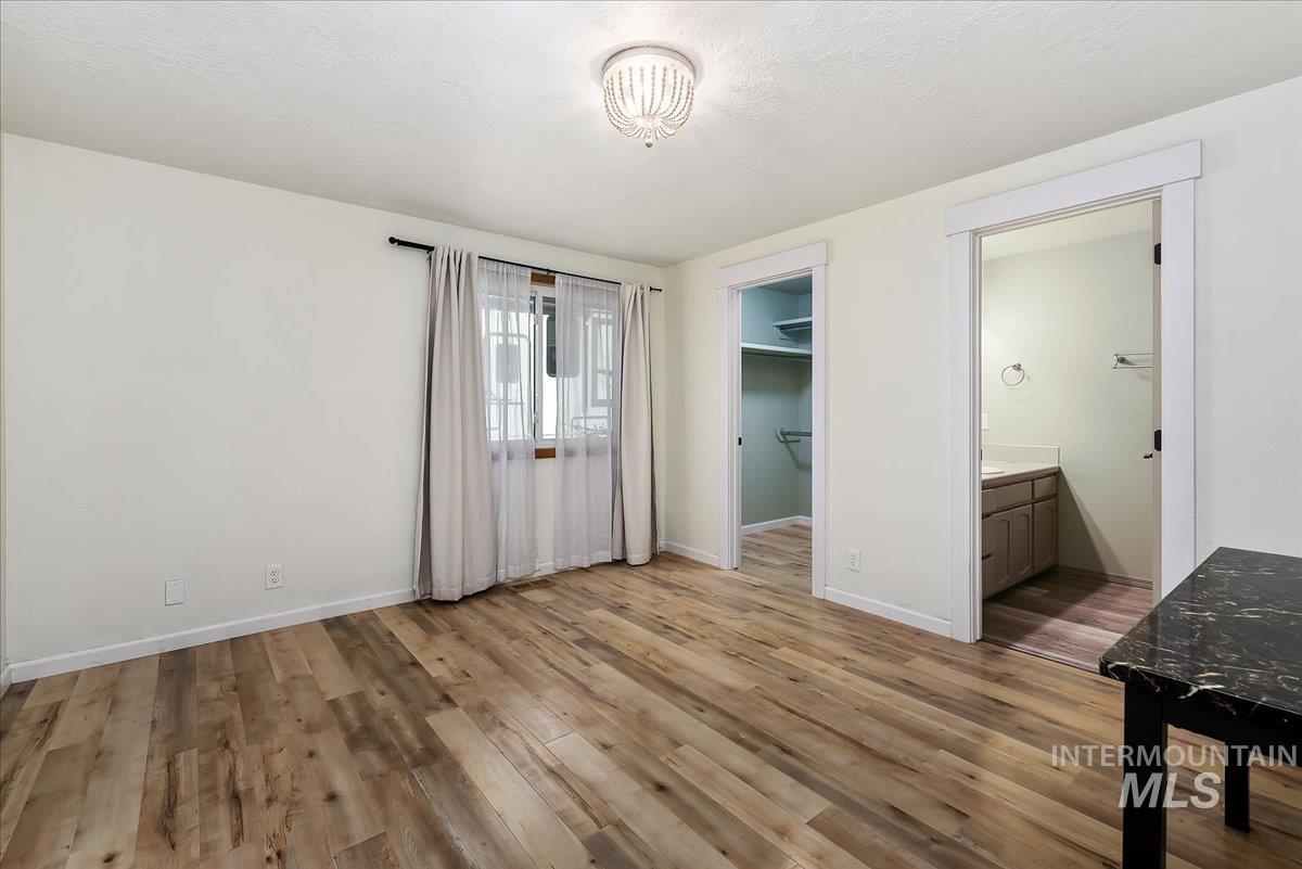 9215 W Preece St, Boise, Idaho 83704, 3 Bedrooms, 2 Bathrooms, Residential For Sale, Price $399,900, 98986166