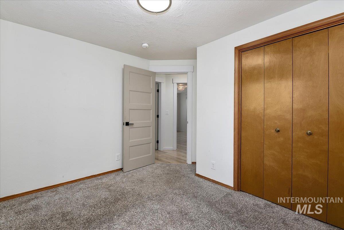 9215 W Preece St, Boise, Idaho 83704, 3 Bedrooms, 2 Bathrooms, Residential For Sale, Price $399,900, 98986166