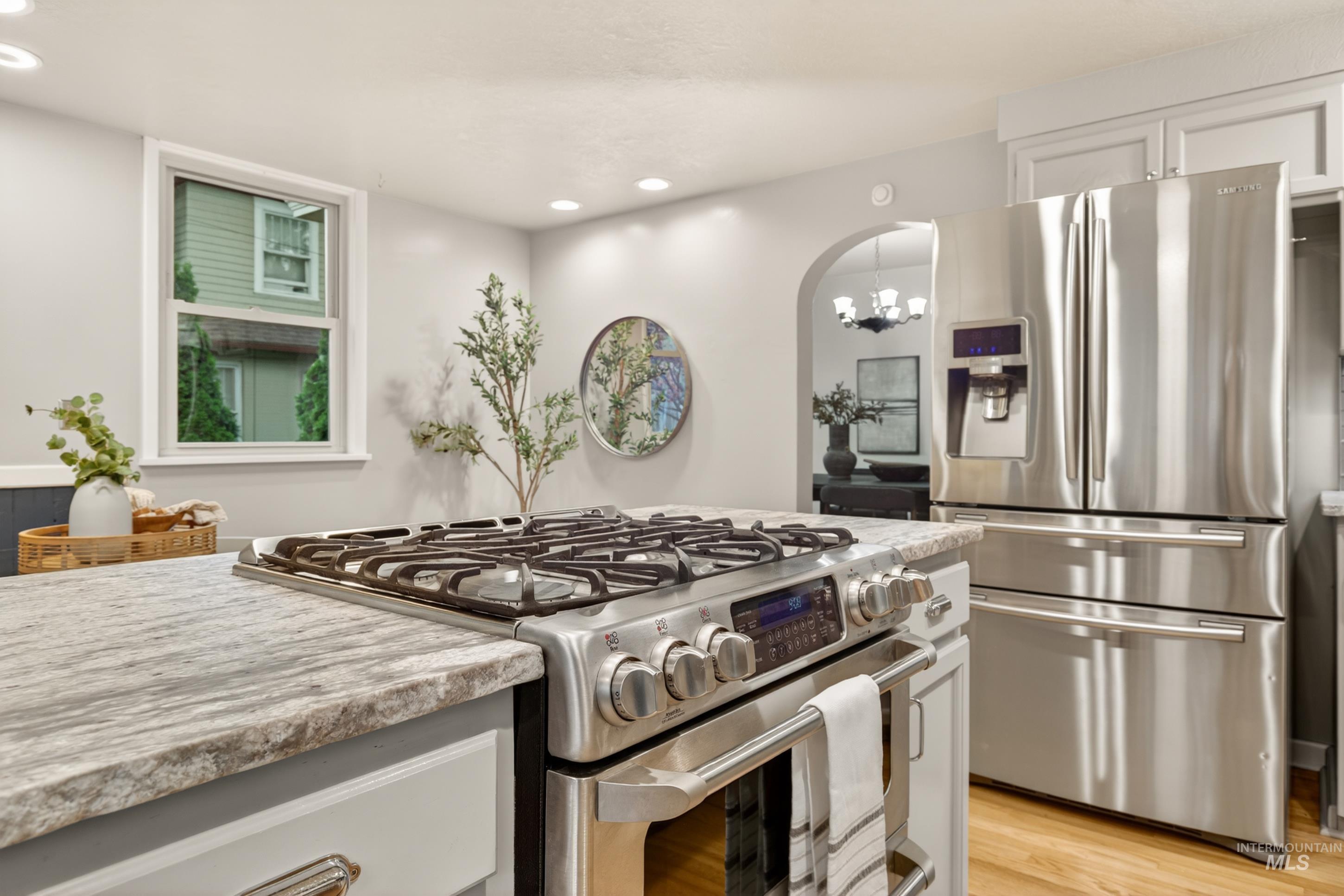 1110 N 6th Street, Boise, Idaho 83702, 4 Bedrooms, 3 Bathrooms, Residential For Sale, Price $1,100,000, 98986167