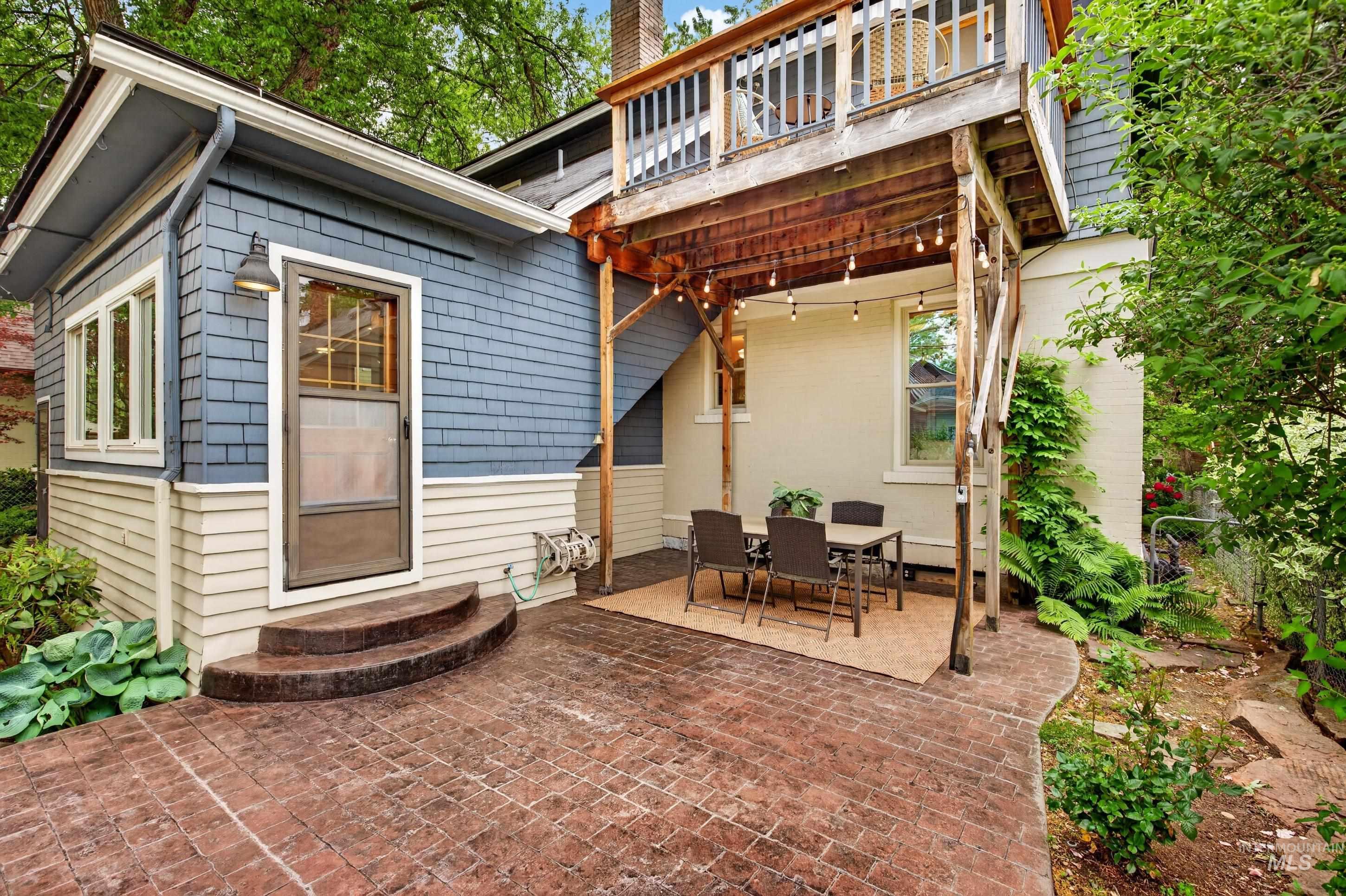 1110 N 6th Street, Boise, Idaho 83702, 4 Bedrooms, 3 Bathrooms, Residential For Sale, Price $1,100,000, 98986167