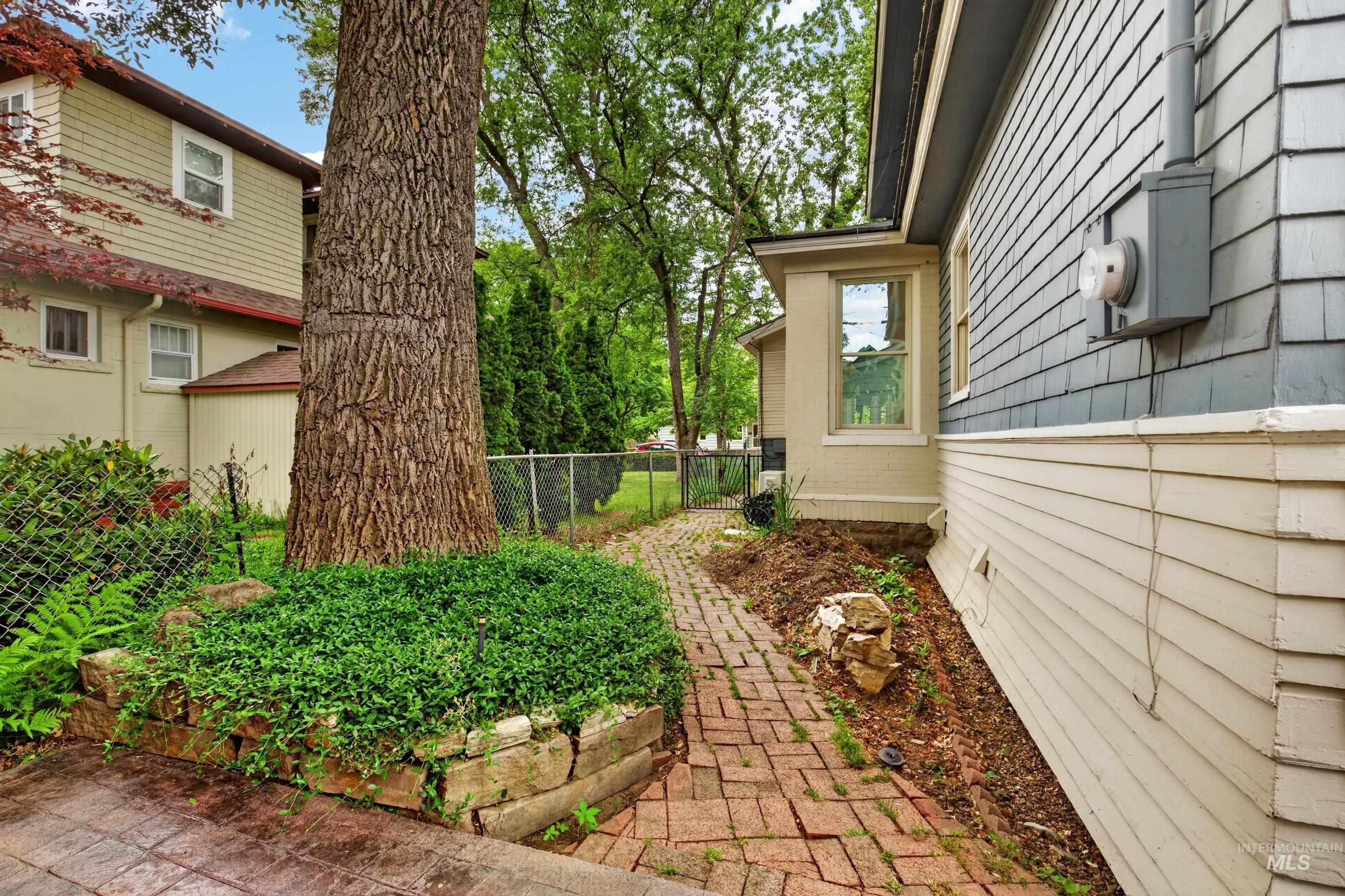1110 N 6th Street, Boise, Idaho 83702, 4 Bedrooms, 3 Bathrooms, Residential For Sale, Price $1,100,000, 98986167