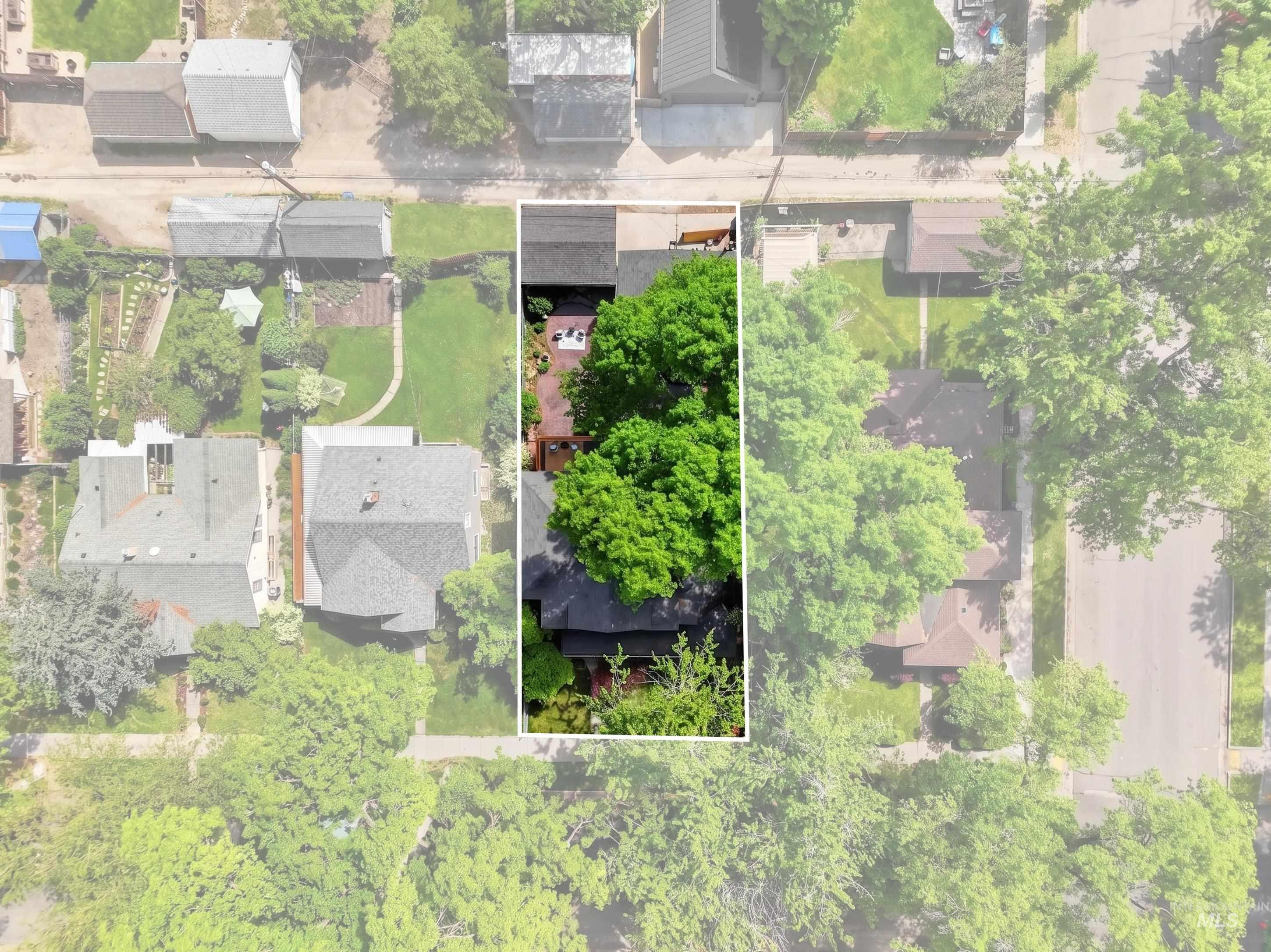 1110 N 6th Street, Boise, Idaho 83702, 4 Bedrooms, 3 Bathrooms, Residential For Sale, Price $1,100,000, 98986167