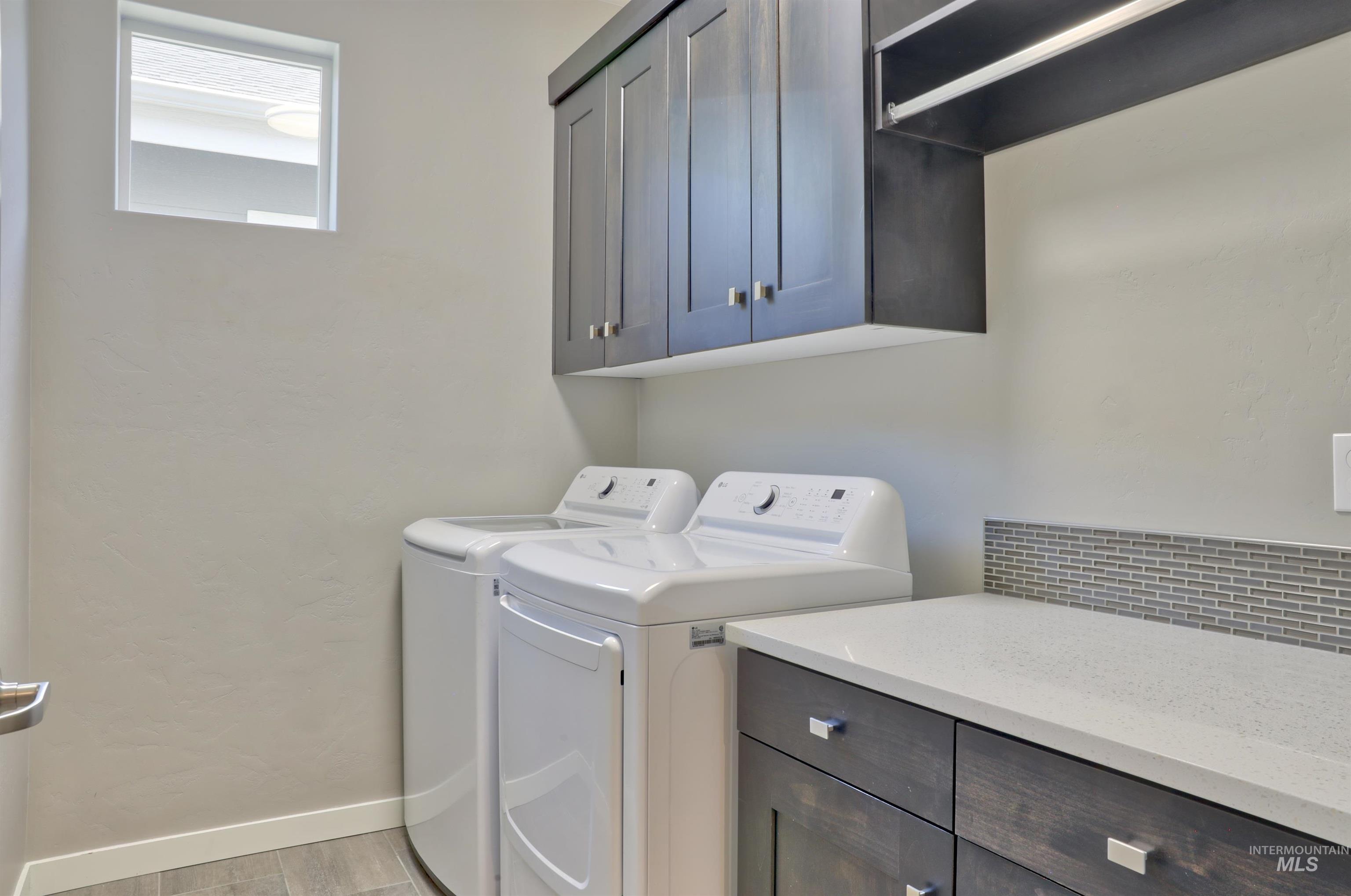 6218 N Winward Lane, Meridian, Idaho 83646, 2 Bedrooms, 2 Bathrooms, Residential For Sale, Price $540,000,MLS 98986168