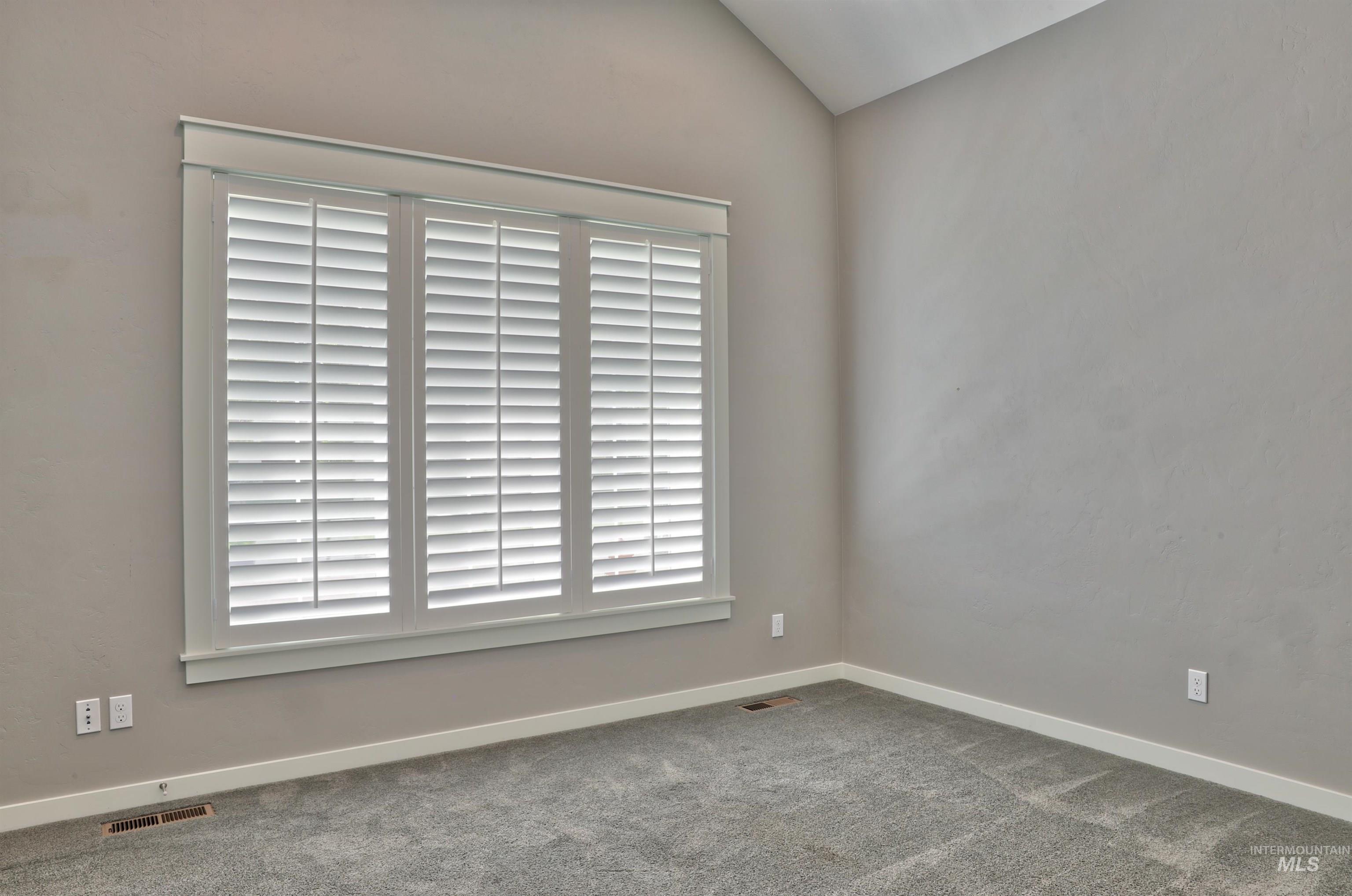 6218 N Winward Lane, Meridian, Idaho 83646, 2 Bedrooms, 2 Bathrooms, Residential For Sale, Price $540,000,MLS 98986168